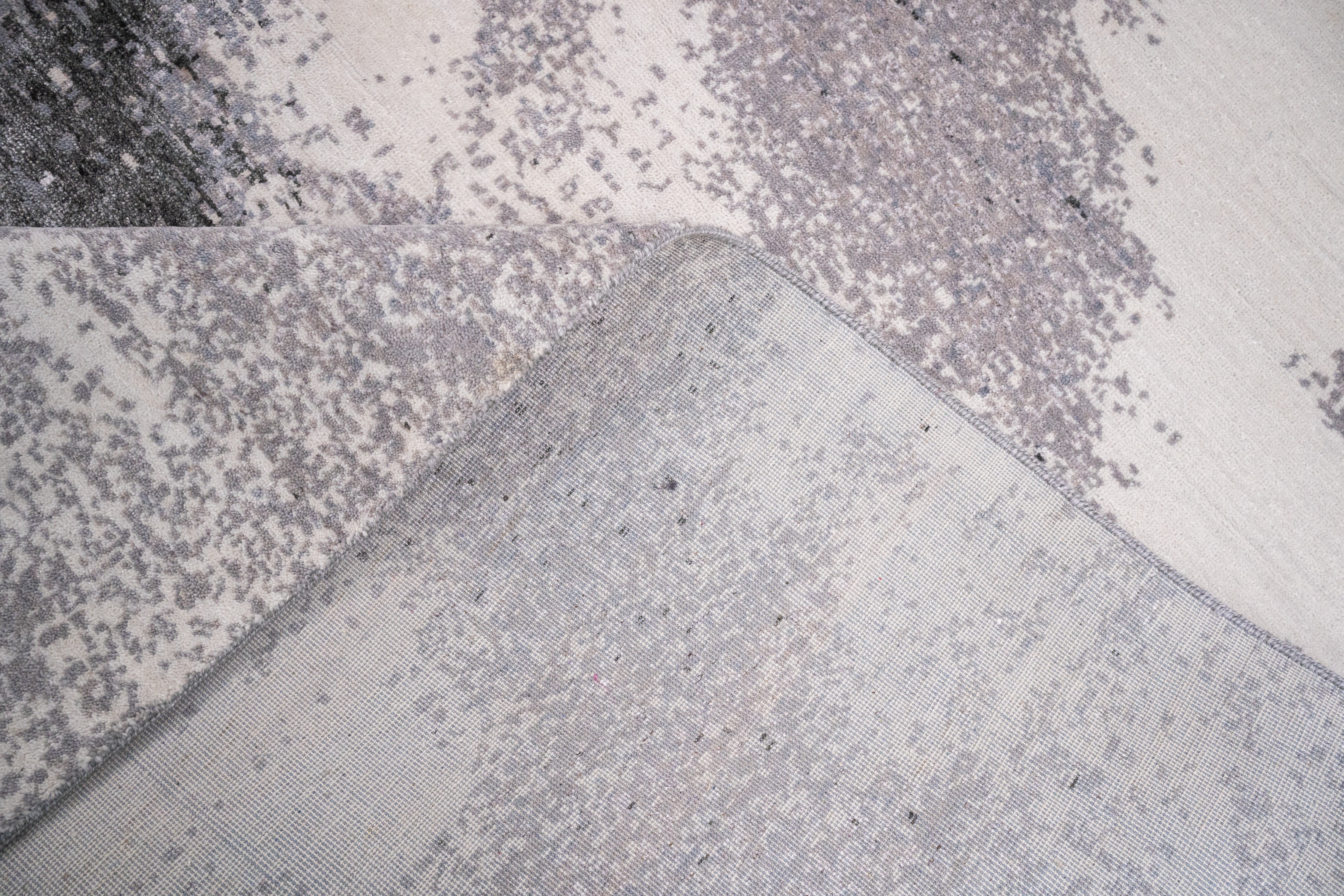 Abstract Design  Handknotted Carpet DIA - 789 GALAXY- LE, Platinum, Onyx, Manatee