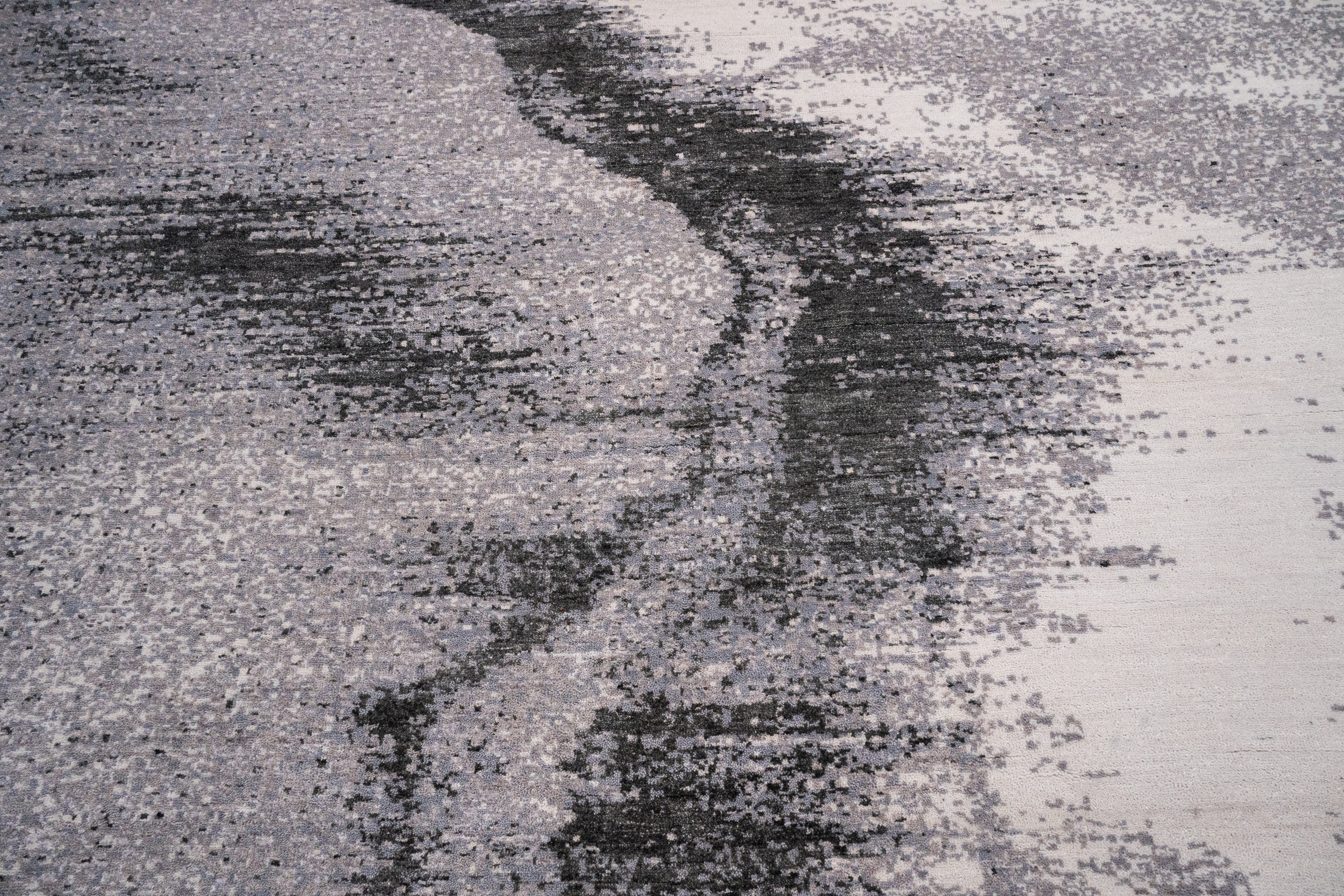 Abstract Design  Handknotted Carpet DIA - 789 GALAXY- LE, Platinum, Onyx, Manatee