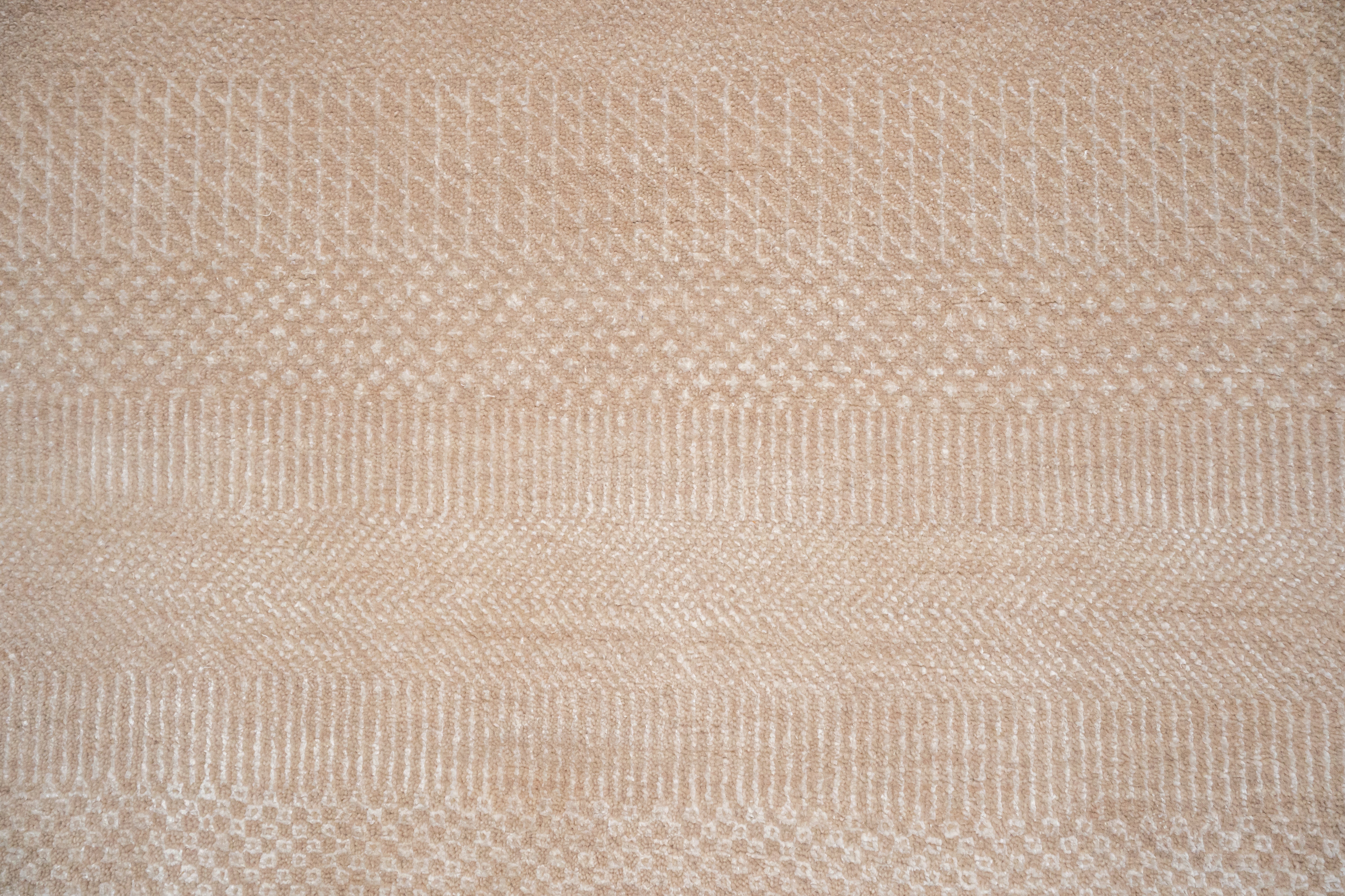 Handknotted Carpet DIA- 79 MCN, Dust Storm & Almond