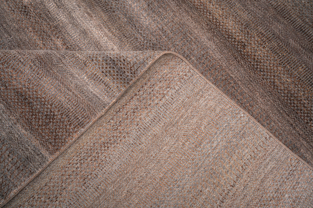 Handknotted Carpet DIA- 811 MCN,  Granite Gray & Chestnut
