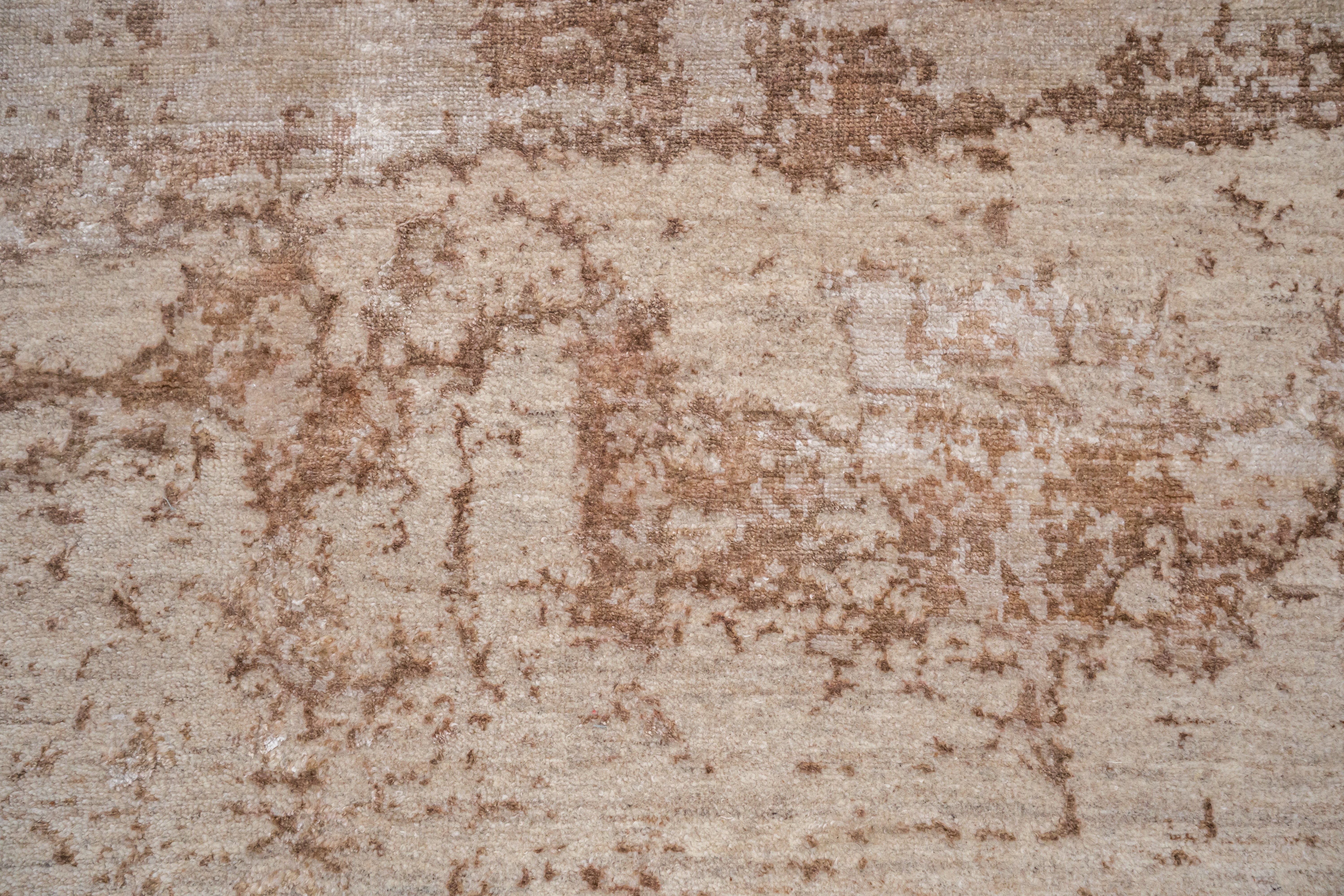 Abstract Design  Handknotted Carpet DIA- 843 GALAXY 23,  Ivory & Brown