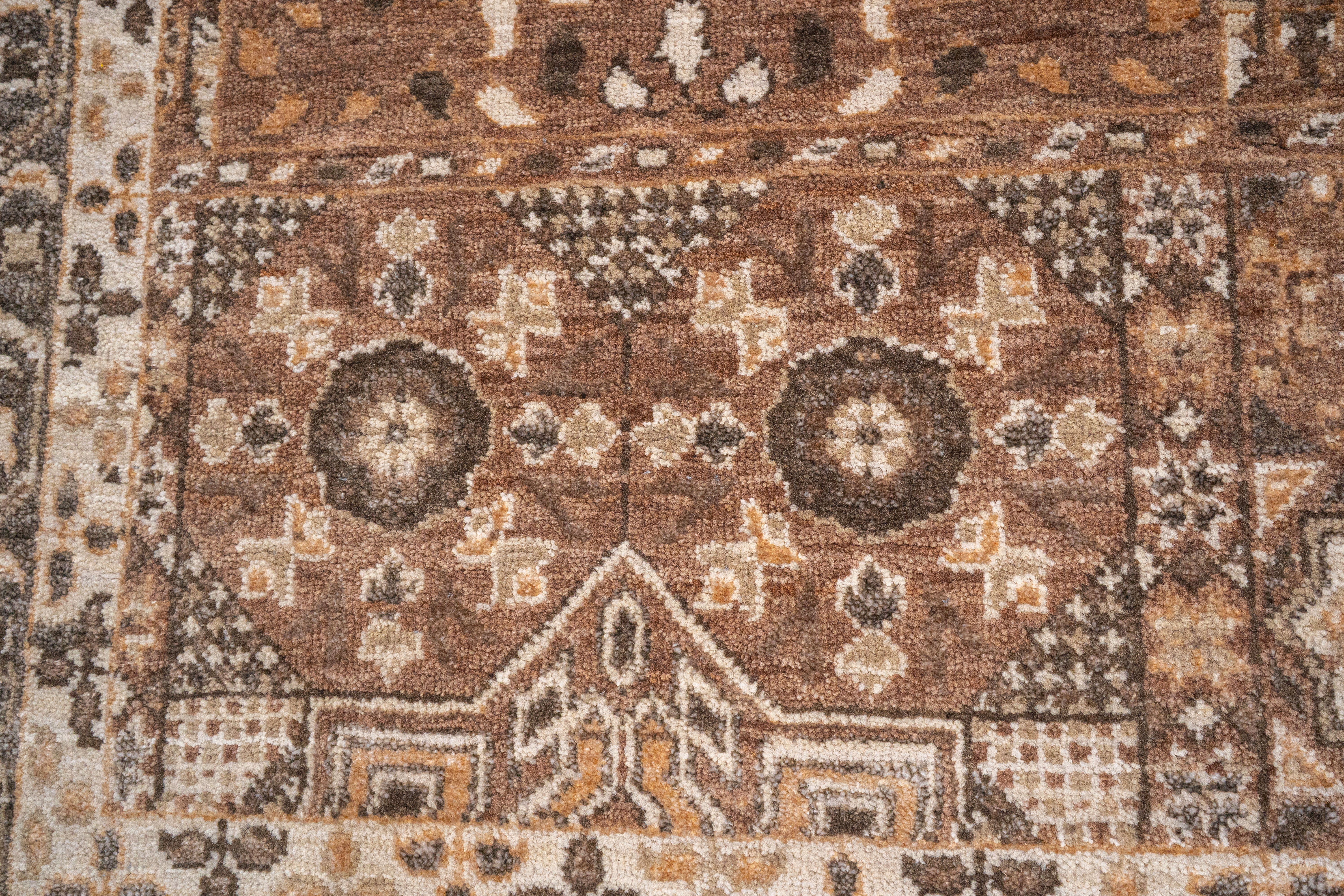 DIA- 860 MAMLUK Renda antiga, camurça e cinza claro