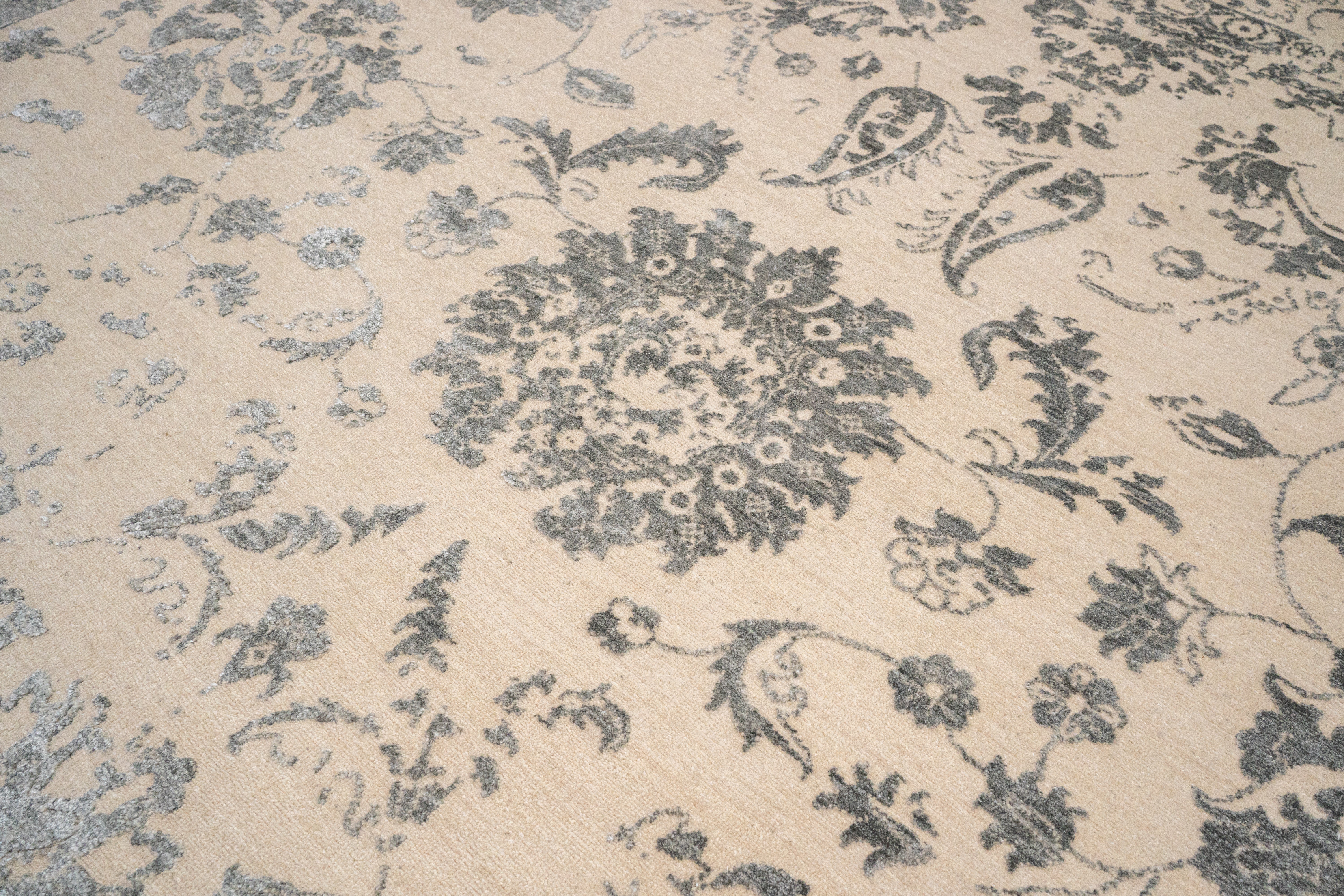 DIA- 861 Noor-e-Nazakat- Baunilha Escuro e Cinza Granito