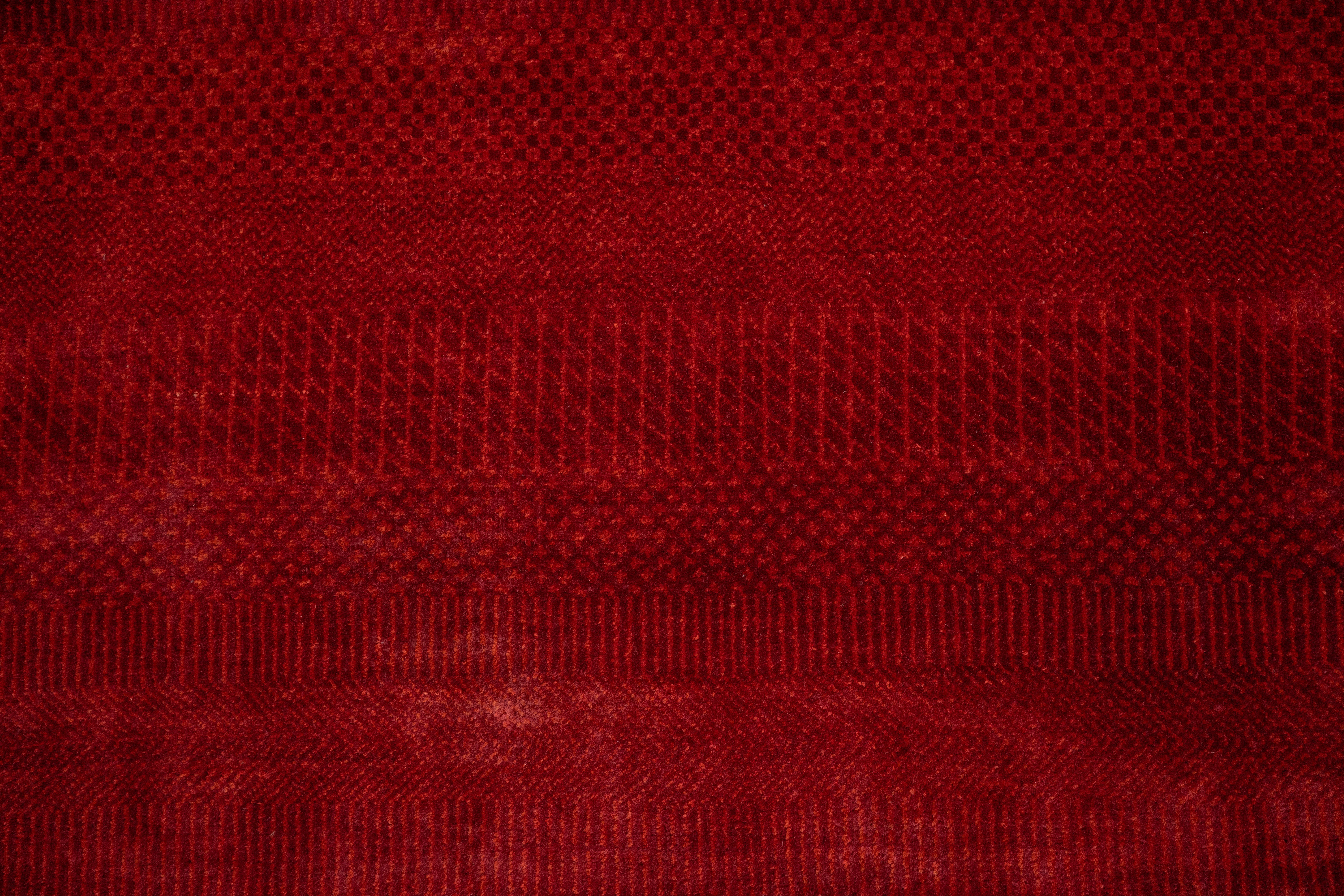 Handknotted  Rug DIA- 878 MCN, Red & Rust