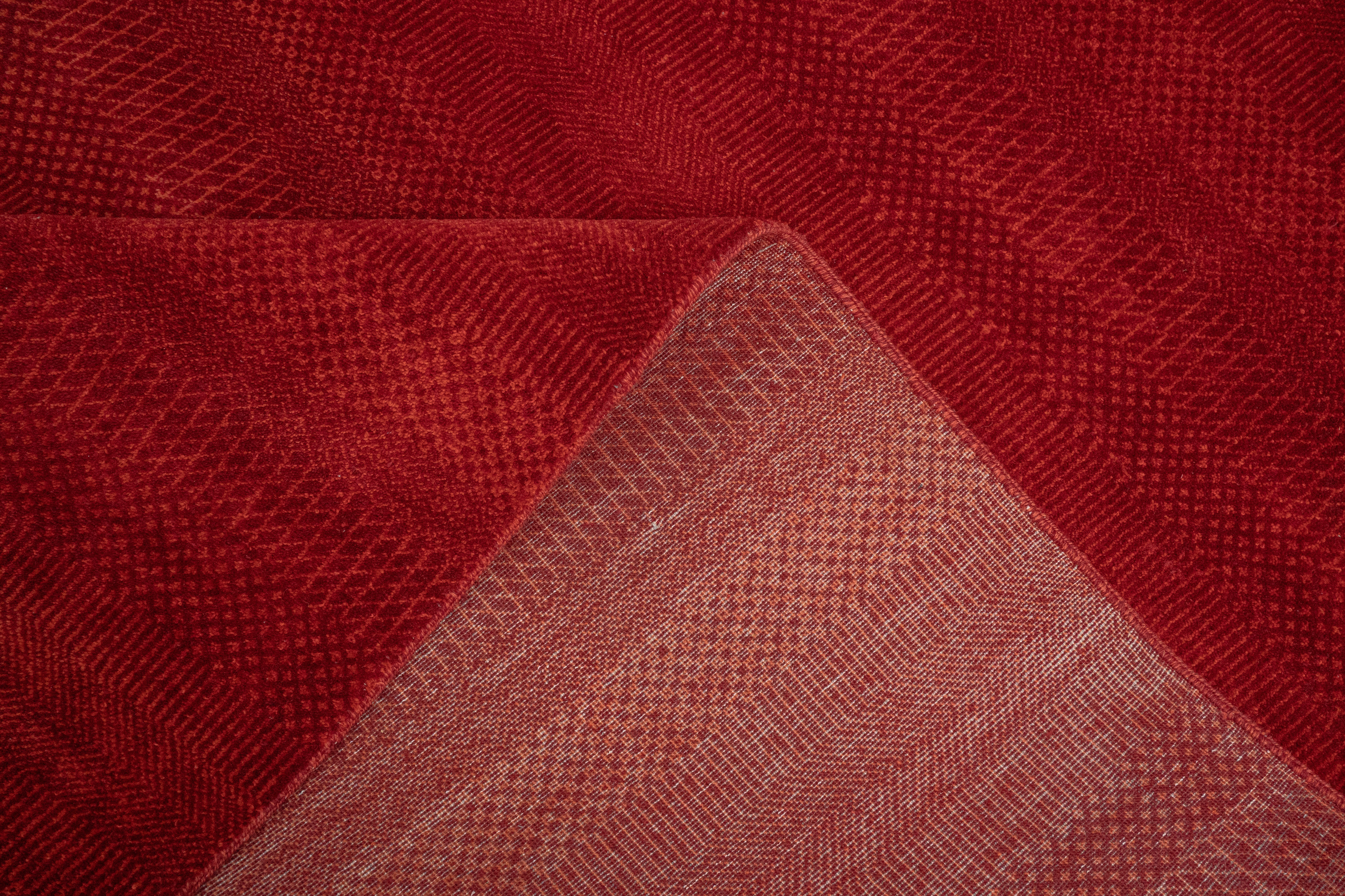 Handknotted Carpet, DIA- 883 MCN, Red & Rust