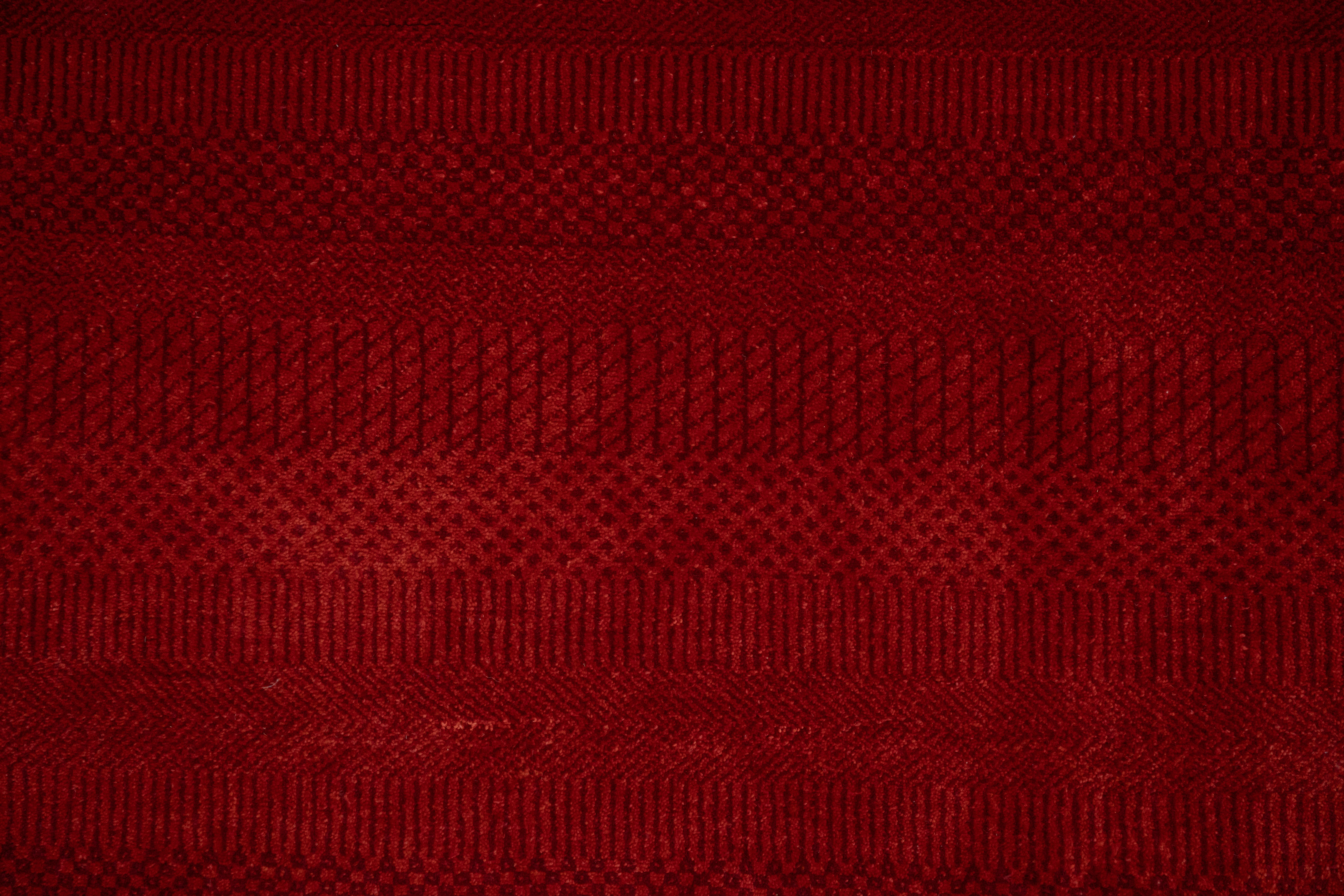 Handknotted Rug  DIA- 894 MCN Red & Dark Chocolate