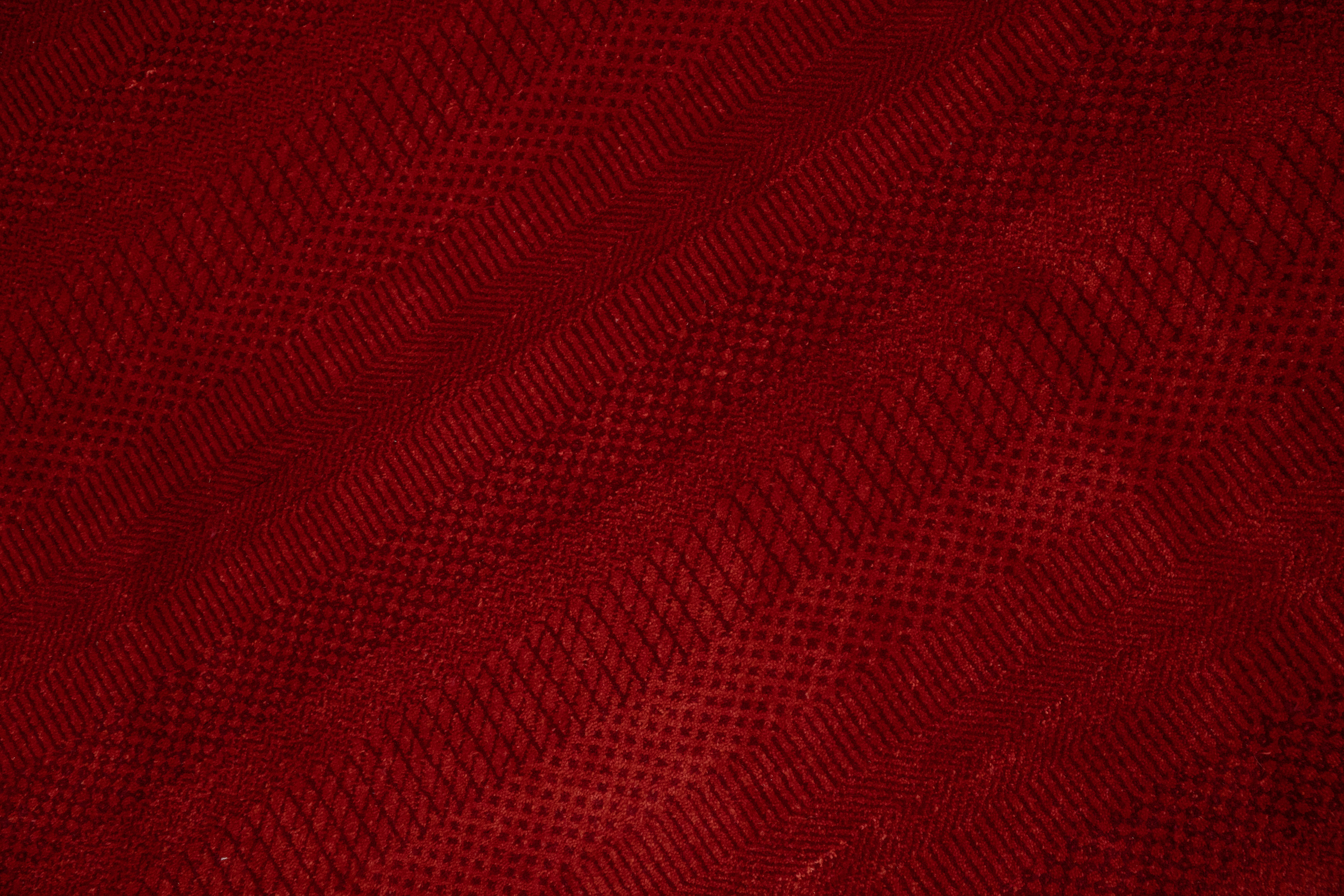 Handknotted Rug  DIA- 894 MCN Red & Dark Chocolate