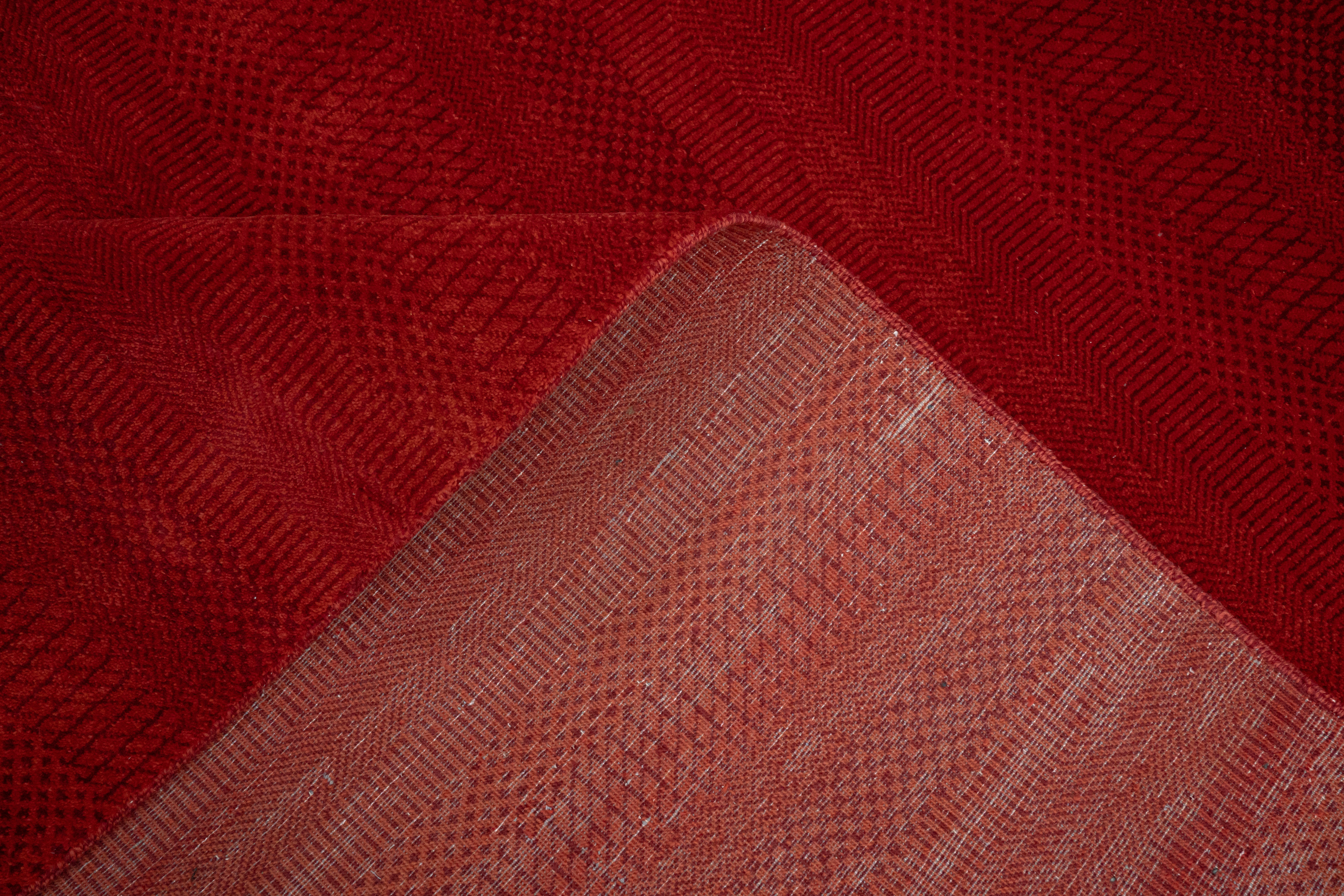 Handknotted Rug  DIA- 894 MCN Red & Dark Chocolate