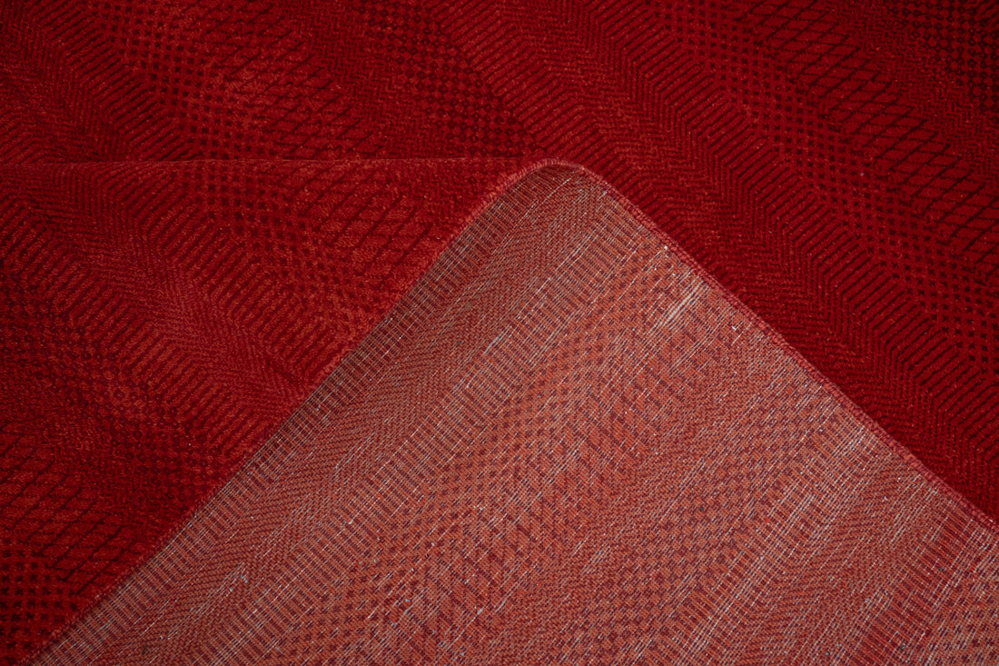 Handknotted Rug  DIA- 894 MCN Red & Dark Chocolate