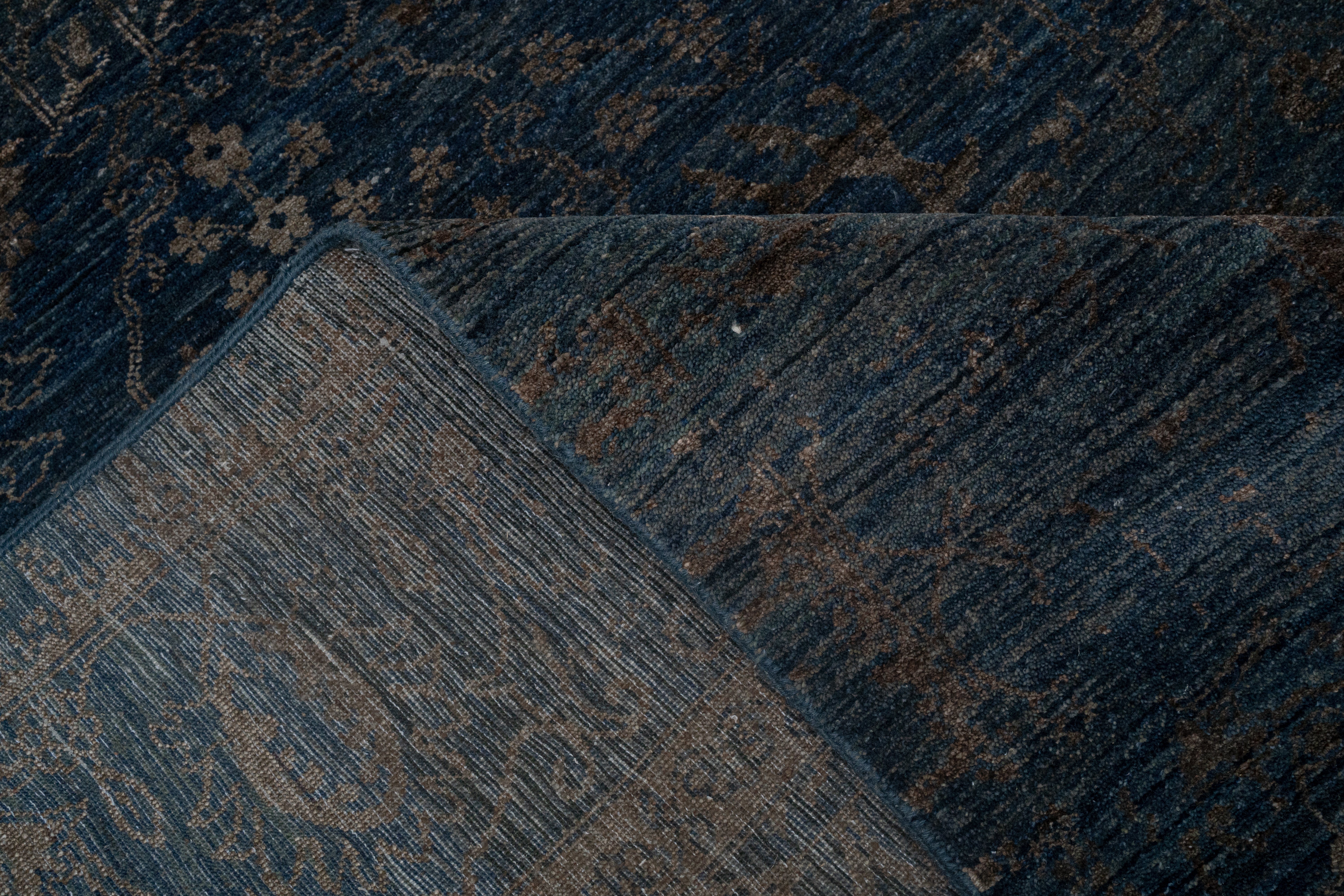 Handknotted Modern Carpet DIA- 12