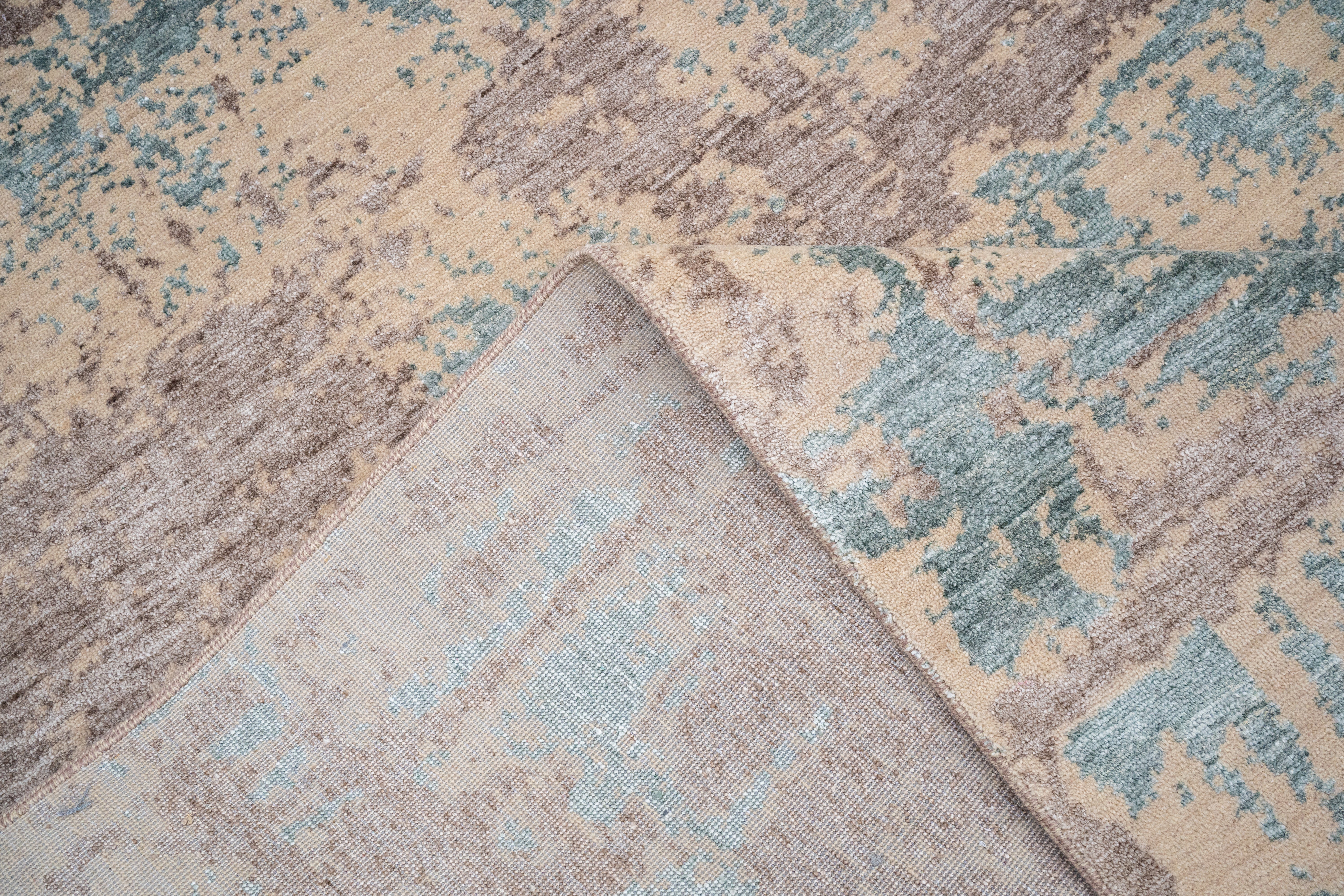 Abstract Handknotted Carpet DIA- 121 GALAXY 23