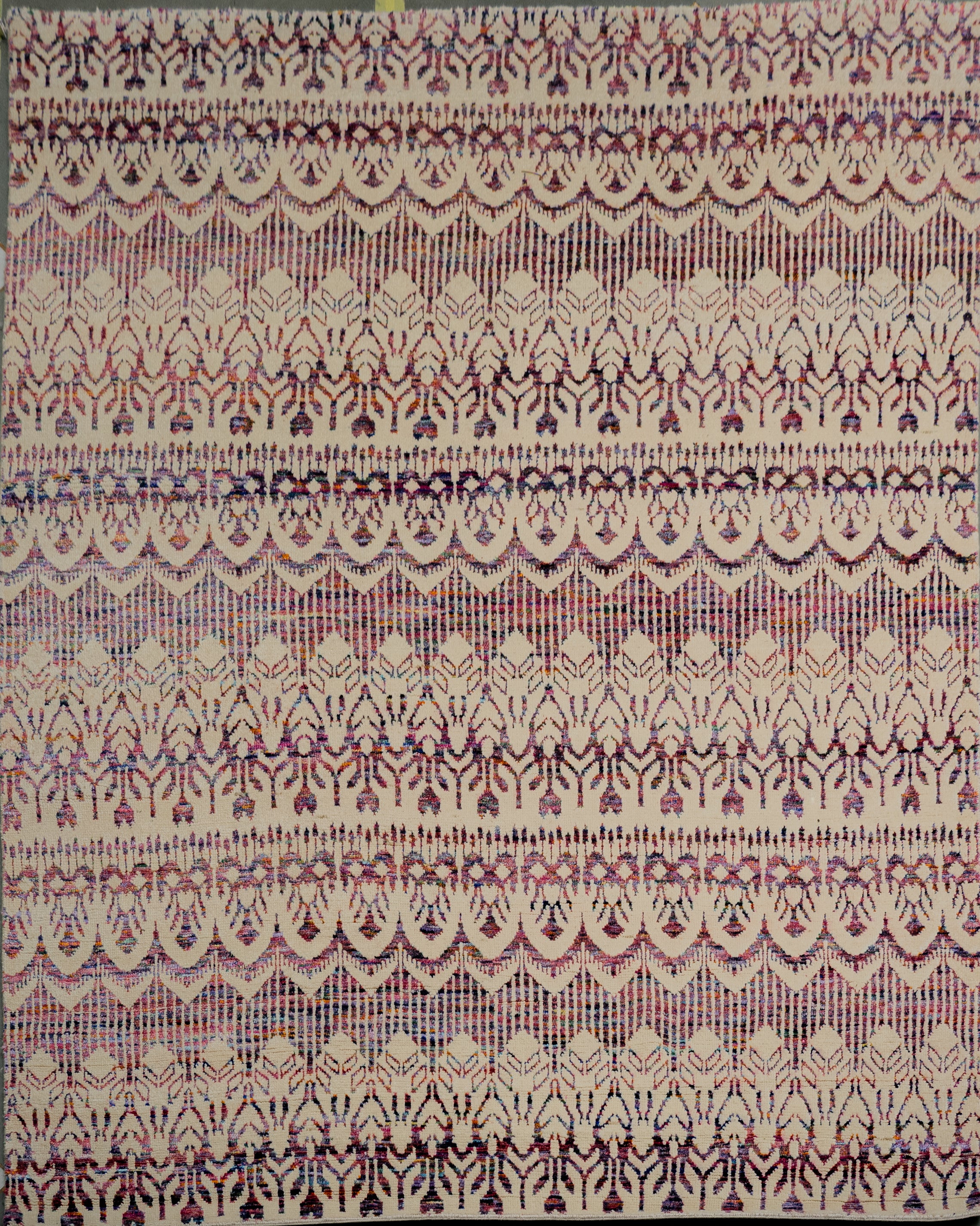 Handknotted Modern Carpet DIA- 3105