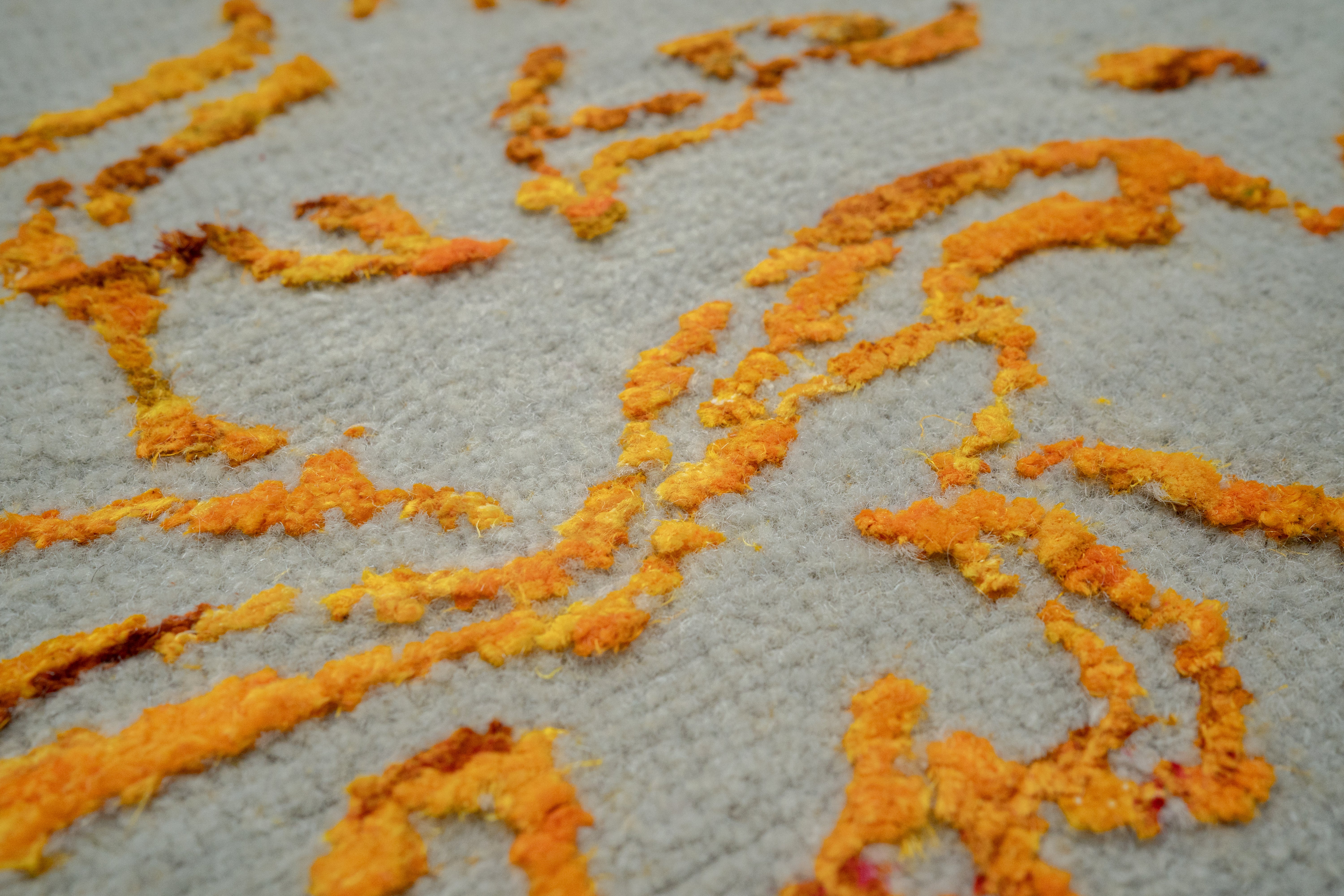 Handknotted Modern Carpet DIA- 515 JK ROUND