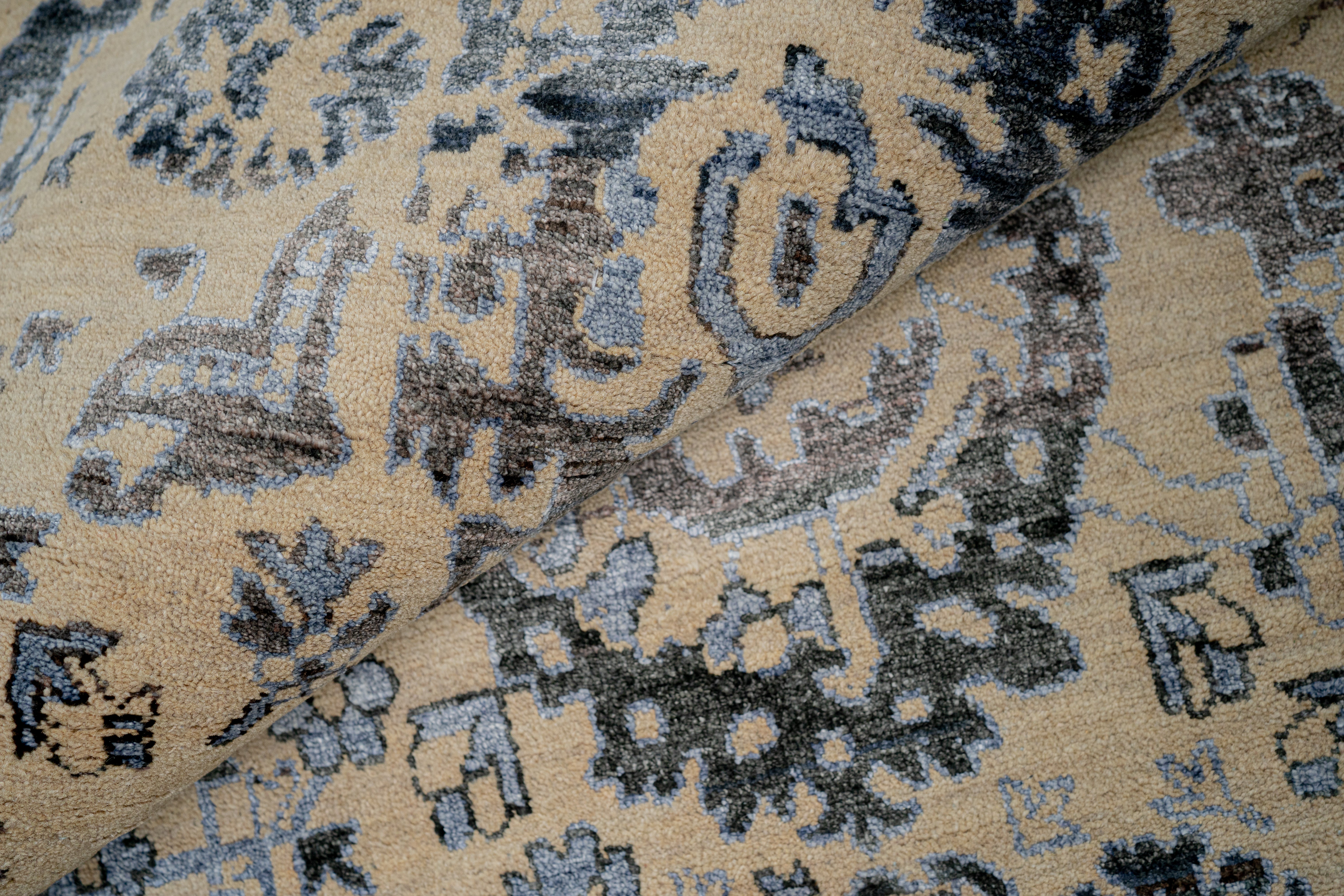 Handknotted Modern Carpet DIA- 780 MAHAL