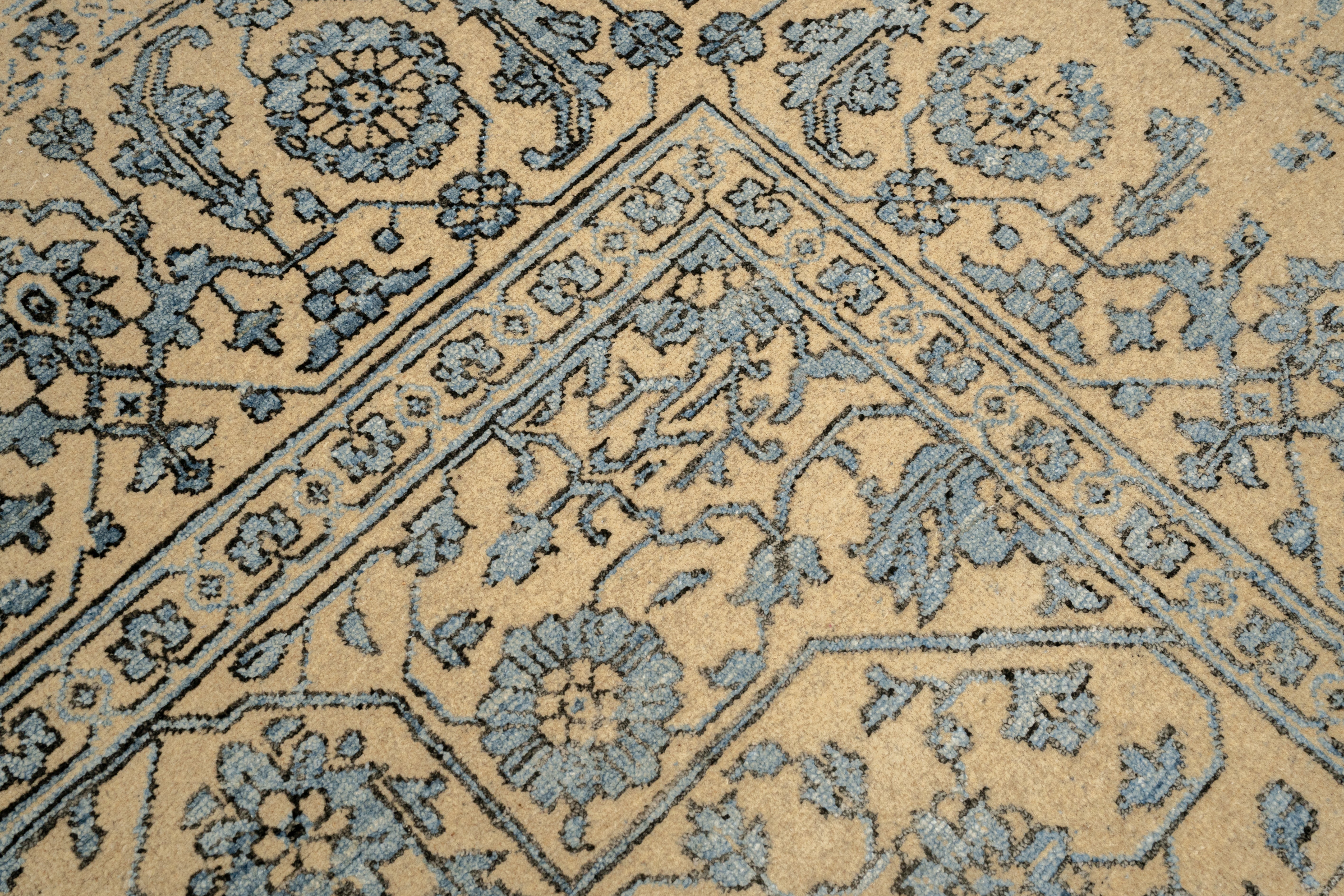 Handknotted Carpet DIA- 818 SERAPI
