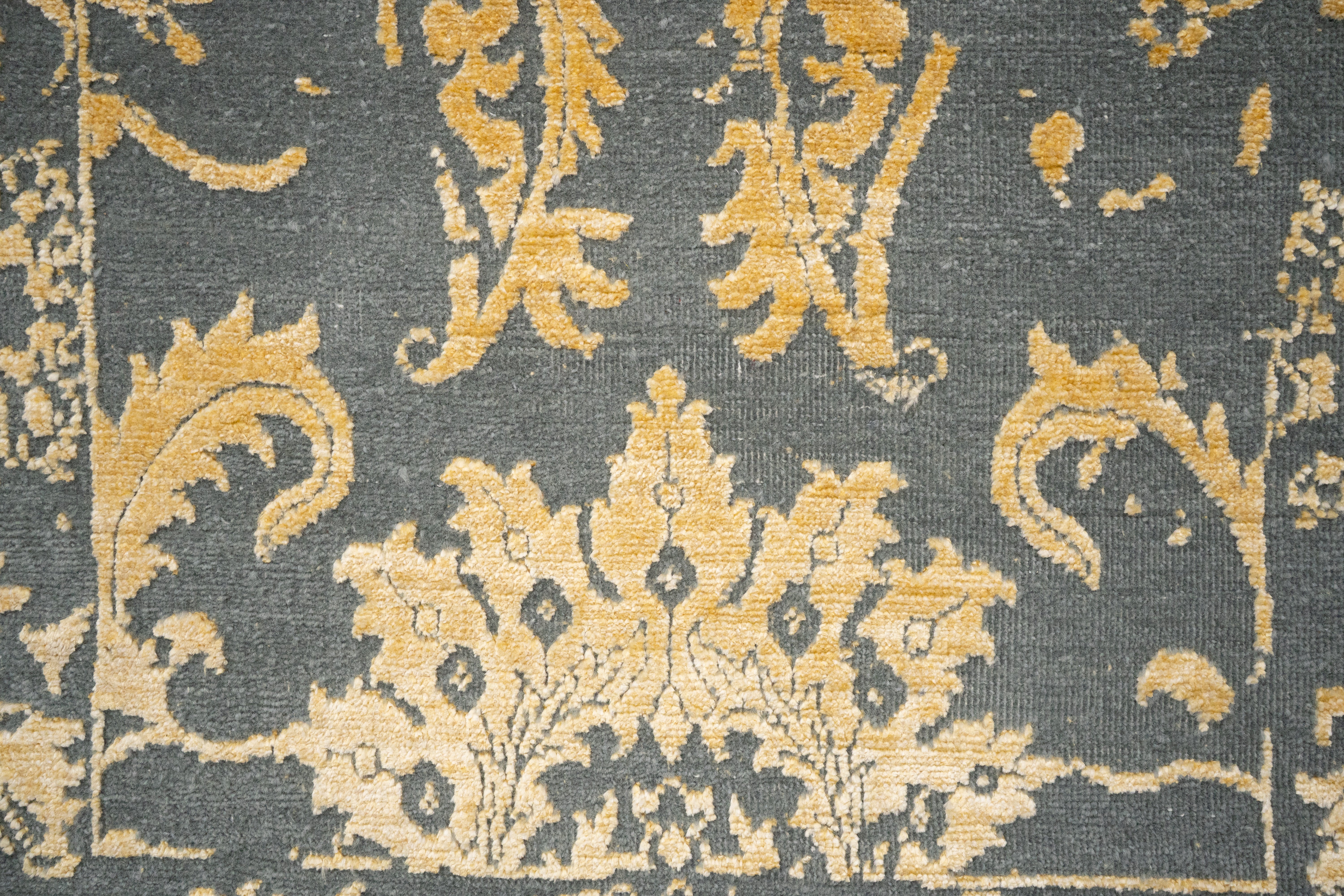 Handknotted Carpet DIA- 906 JK-A, Dark Grey & Gold