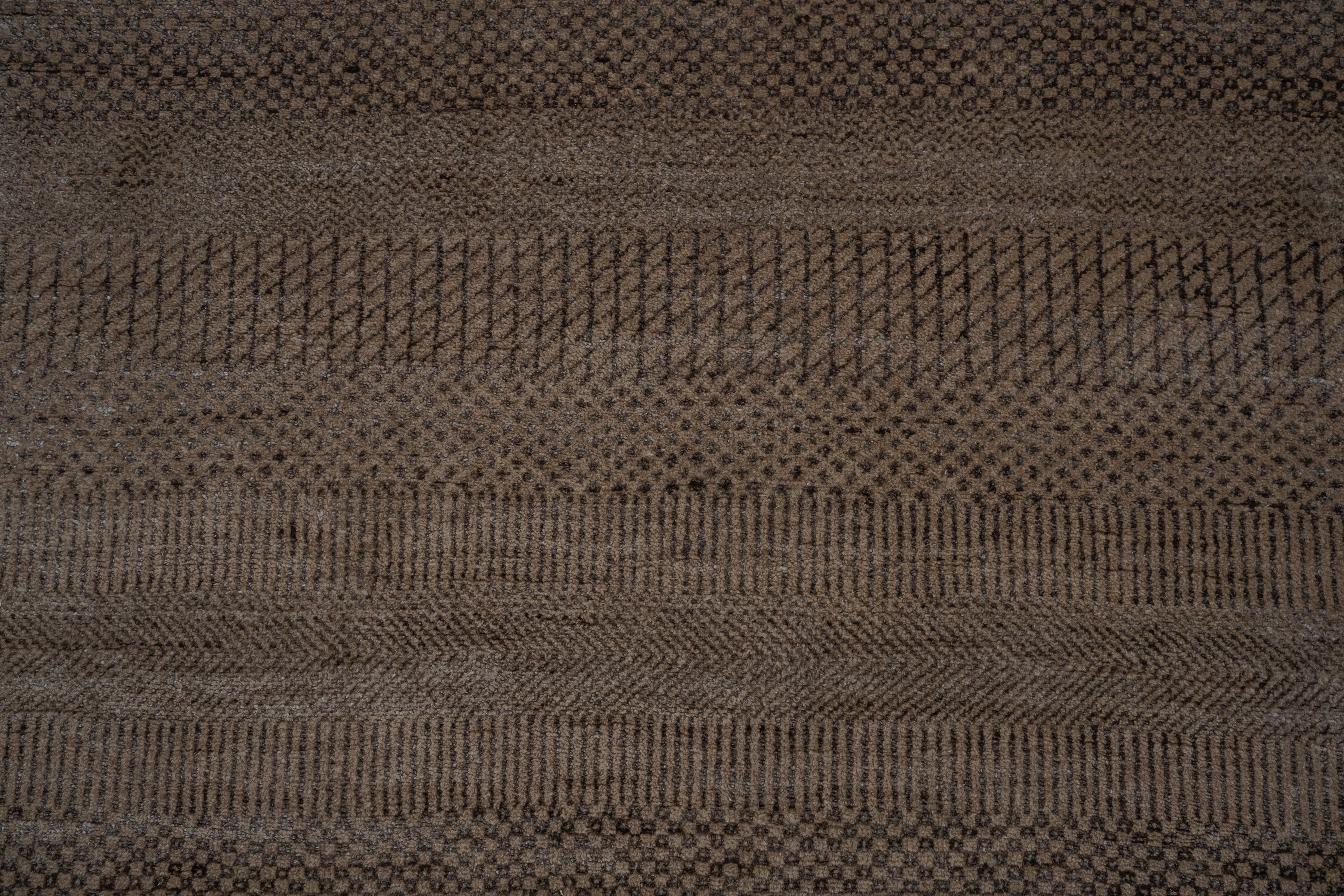 Handknotted Carpet DIA- 911 MCN,  Natural & Brown