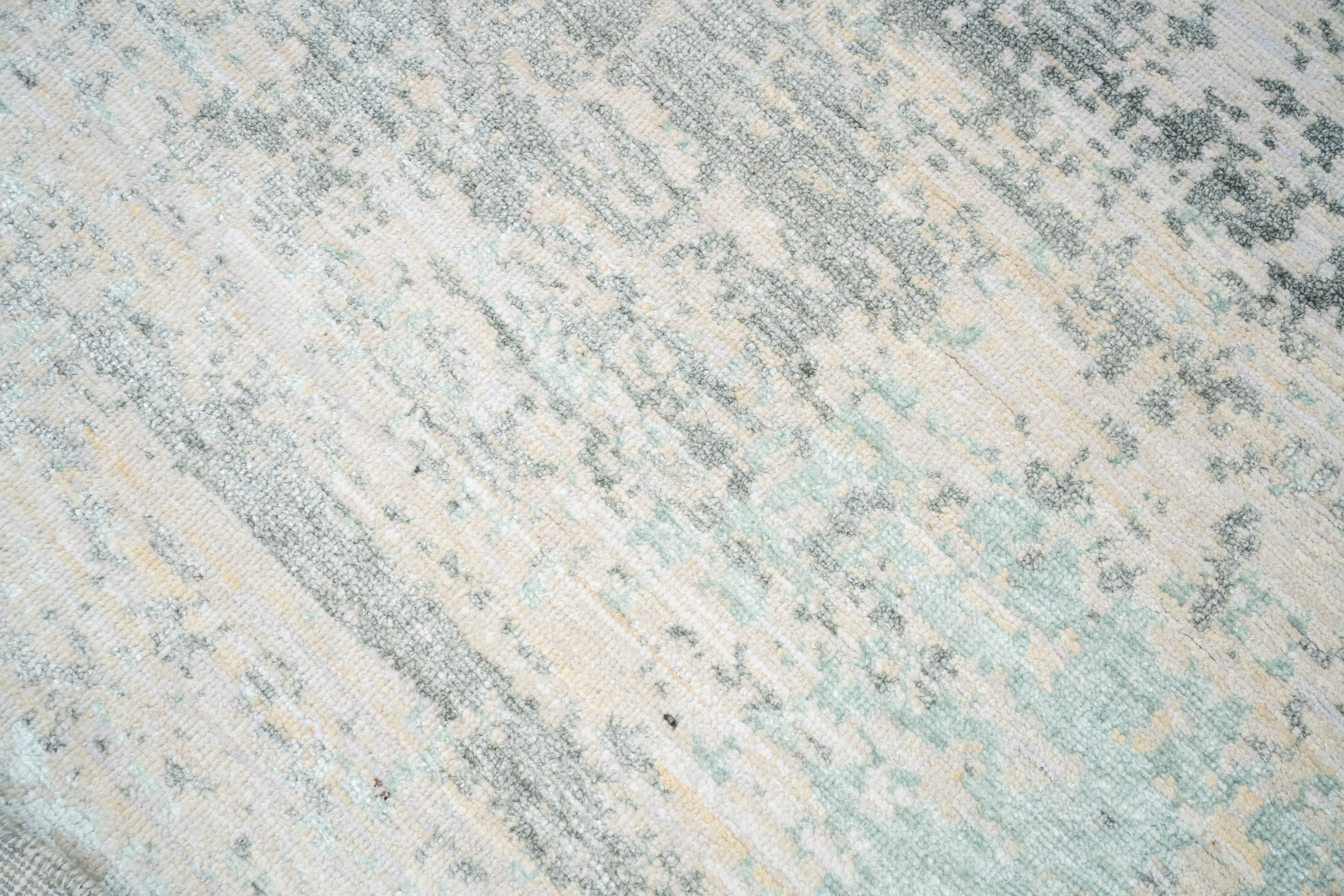 Abstract Design  Handknotted Carpet DIA- 911 GALAXY 24,  Platinum, Jet Stream & Granite Gray