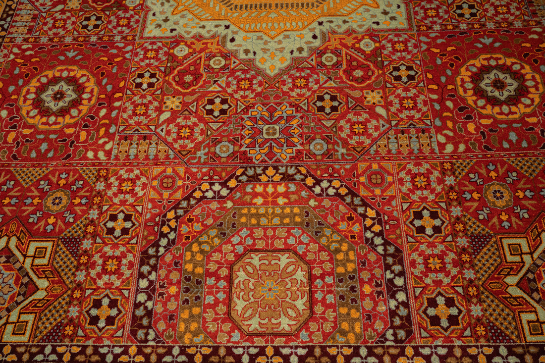DIA- 912 MAMLUK Crimson, Dark Gold, Misty Moss & Bulgarian Rose