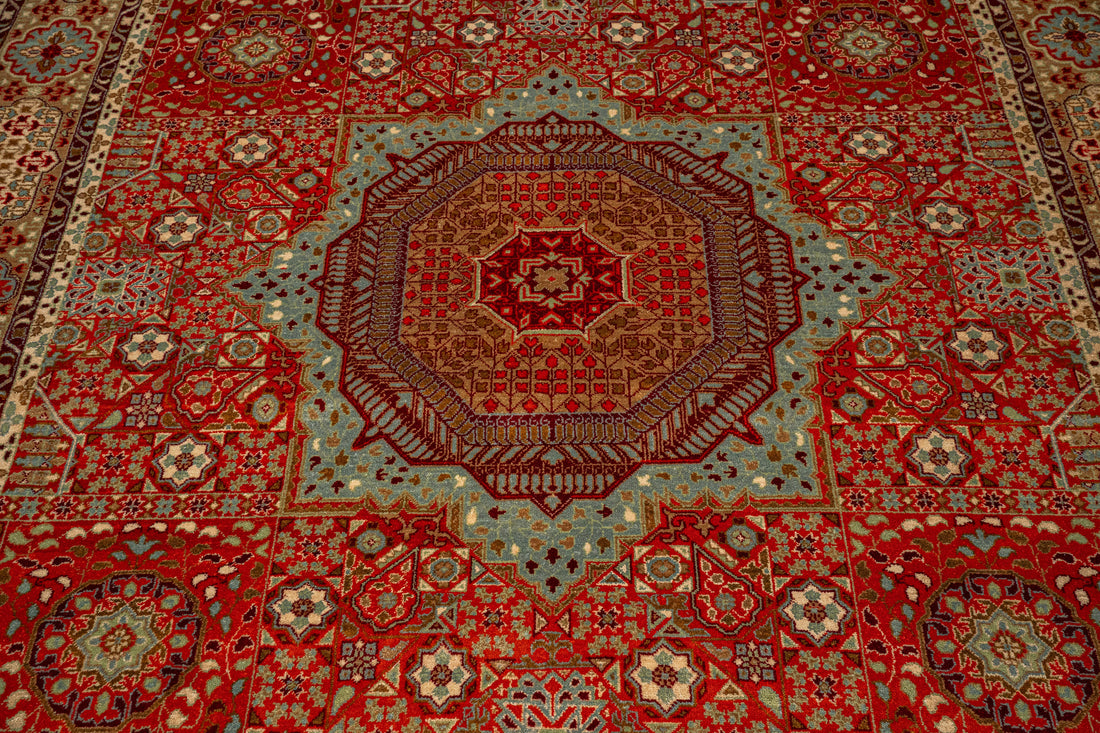 Handknotted Rug  DIA- 914 MAMLUK, Handknotted Carpet Mordant Red, Antique Brass, Seal Brown & Smoke
