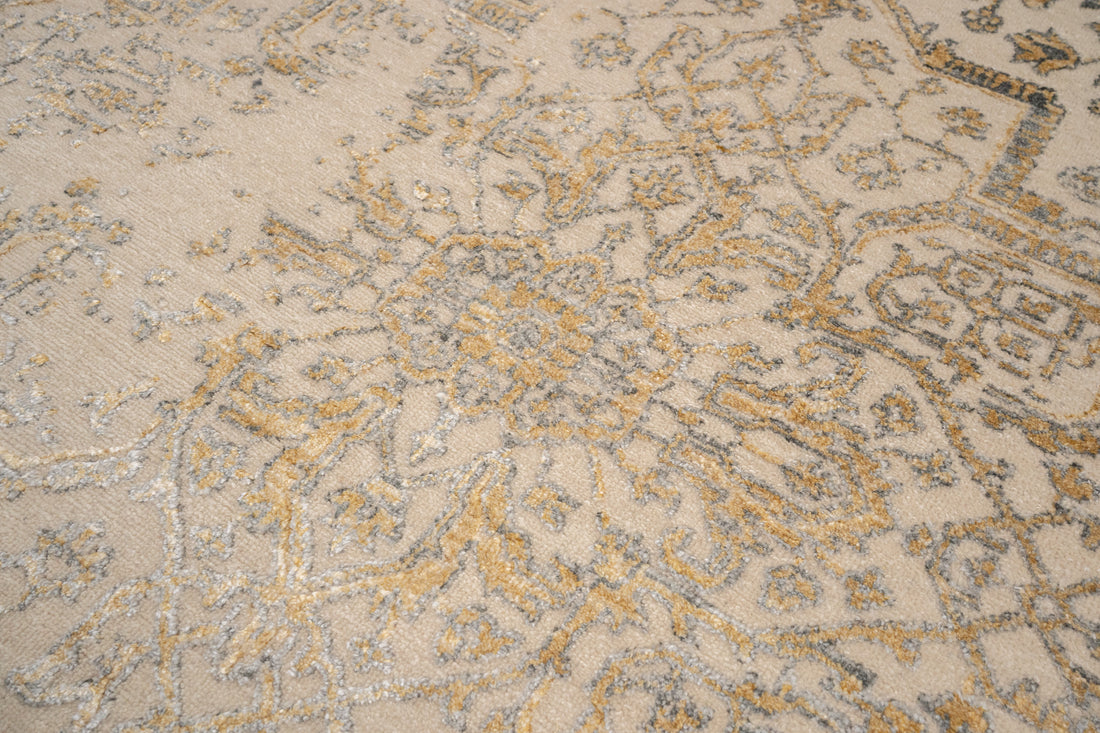 Handknotted Carpet DIA- 926 SERAPI, Dark Vanilla, Aztec Gold & Granite Gray