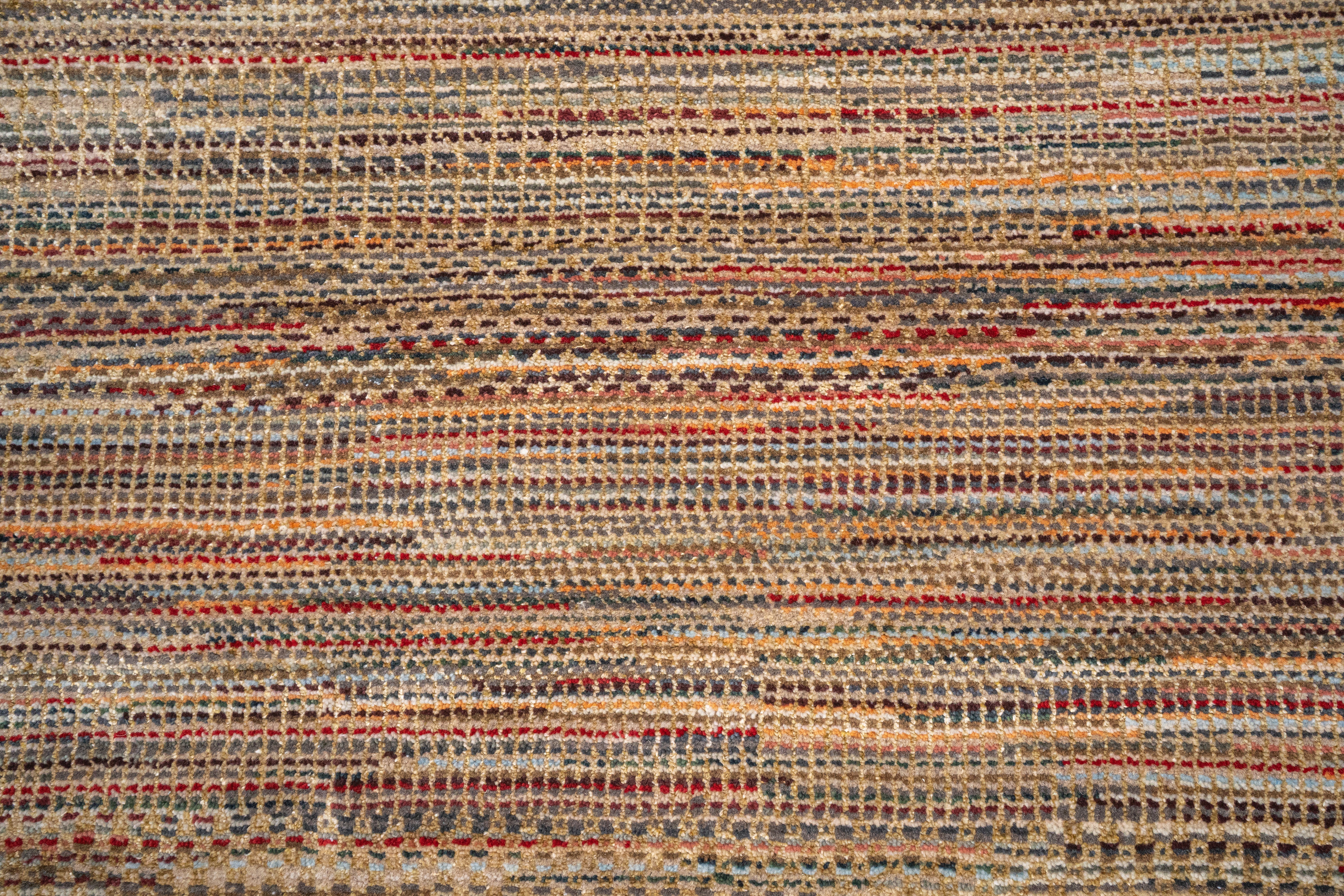 Handknotted Carpet, DIA- 934 MCN, French Beige, Carmine & Quartz