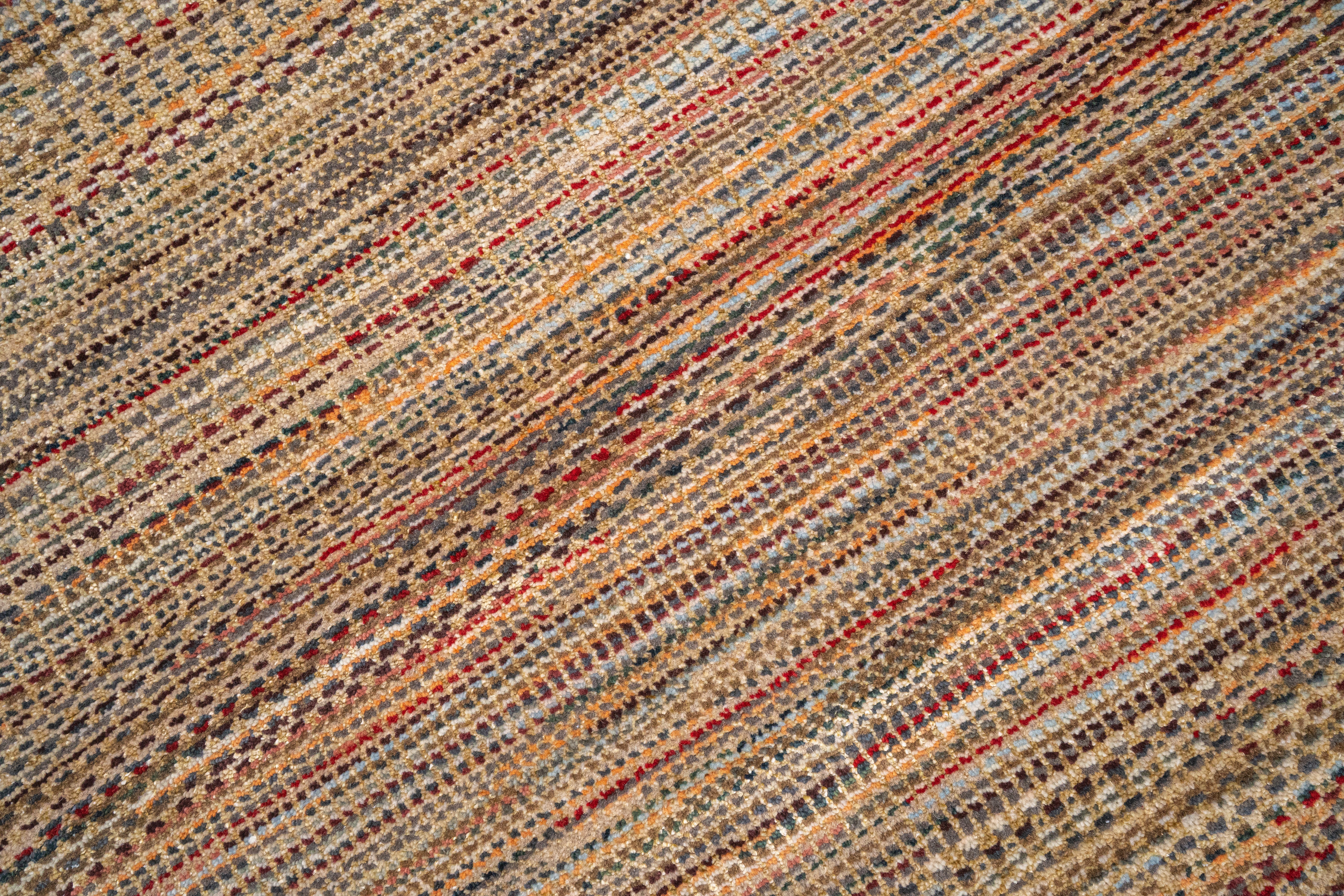 Handknotted Carpet, DIA- 934 MCN, French Beige, Carmine & Quartz