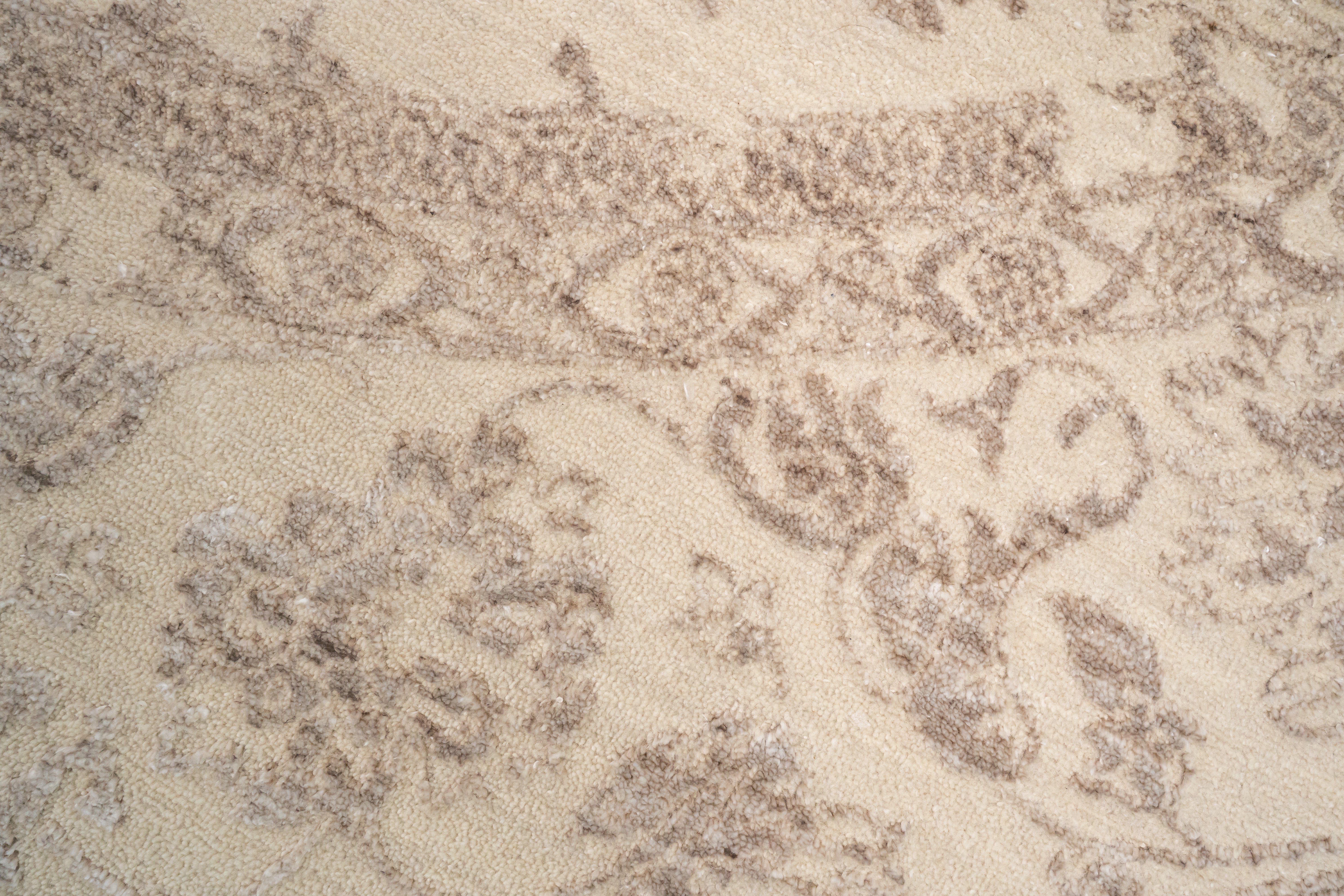 HANDKNOTTED RUG DIA- 938 JK-A, Ivory & Mouse