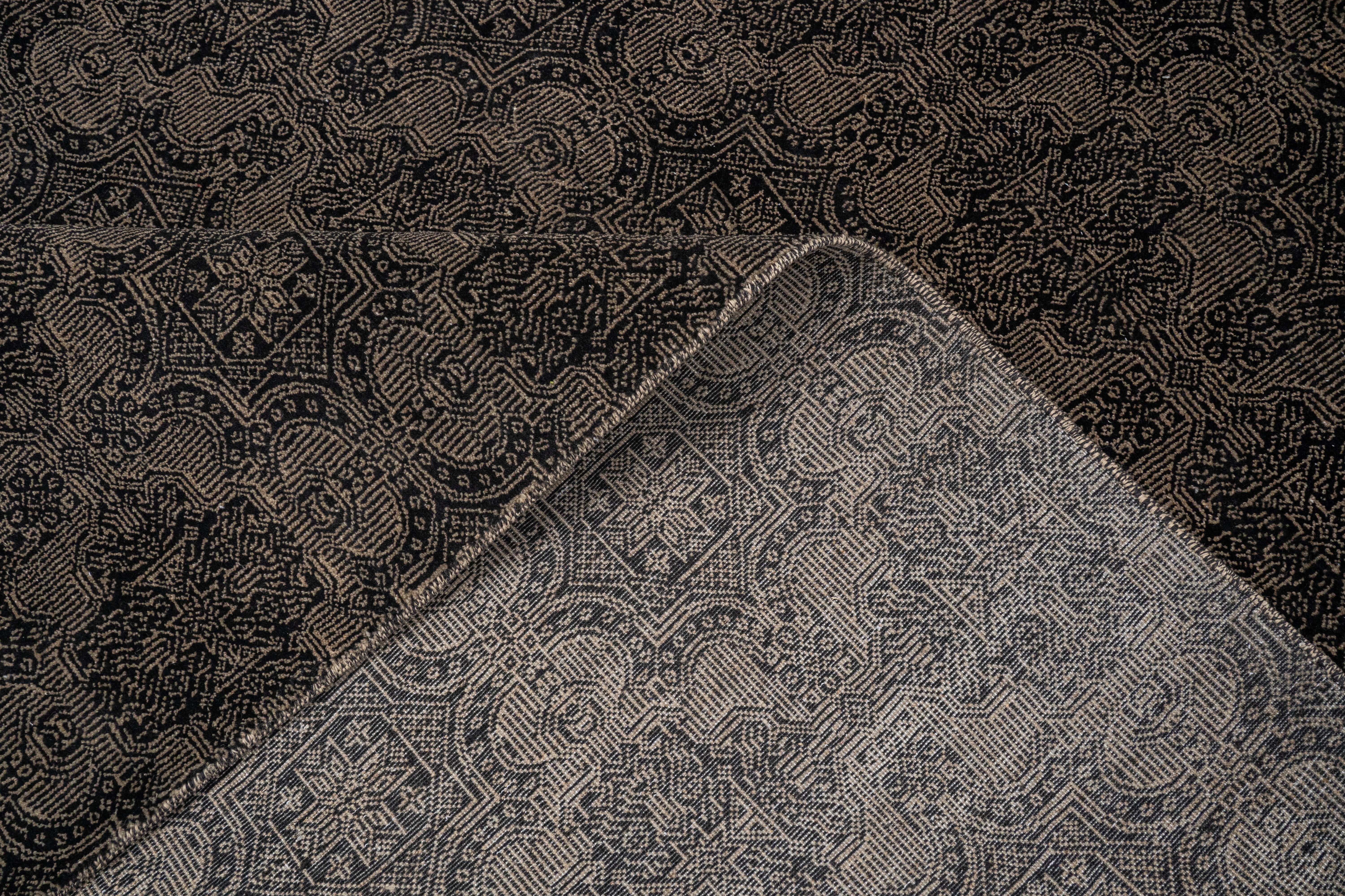 Handknotted Carpet, DIA: 944 MC-2, Vampire & Black Shadow