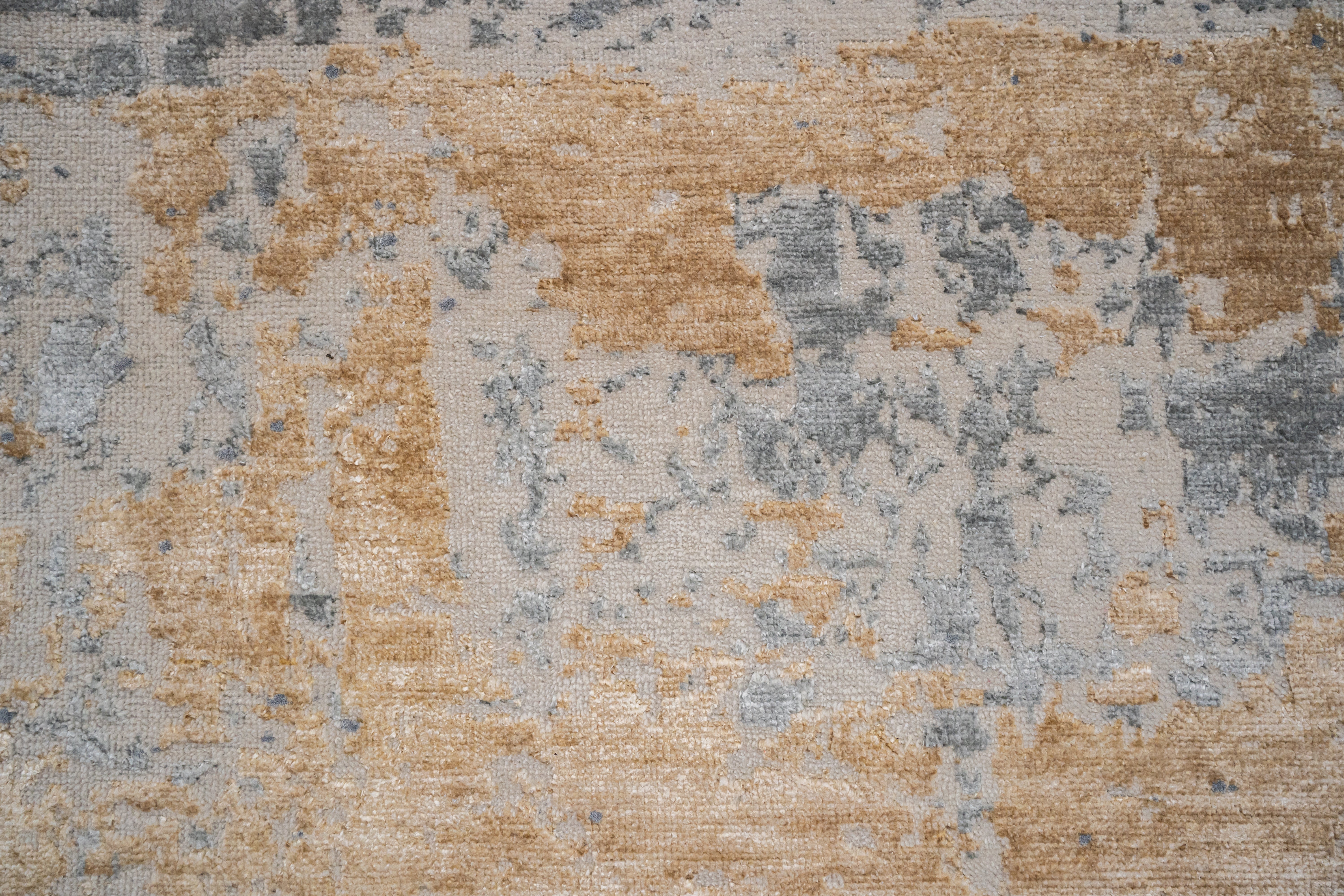 Abstract Handknotted Carpet DIA- 969 GALAXY 23, Pale Silver, French Beige &amp; Davy's Grey