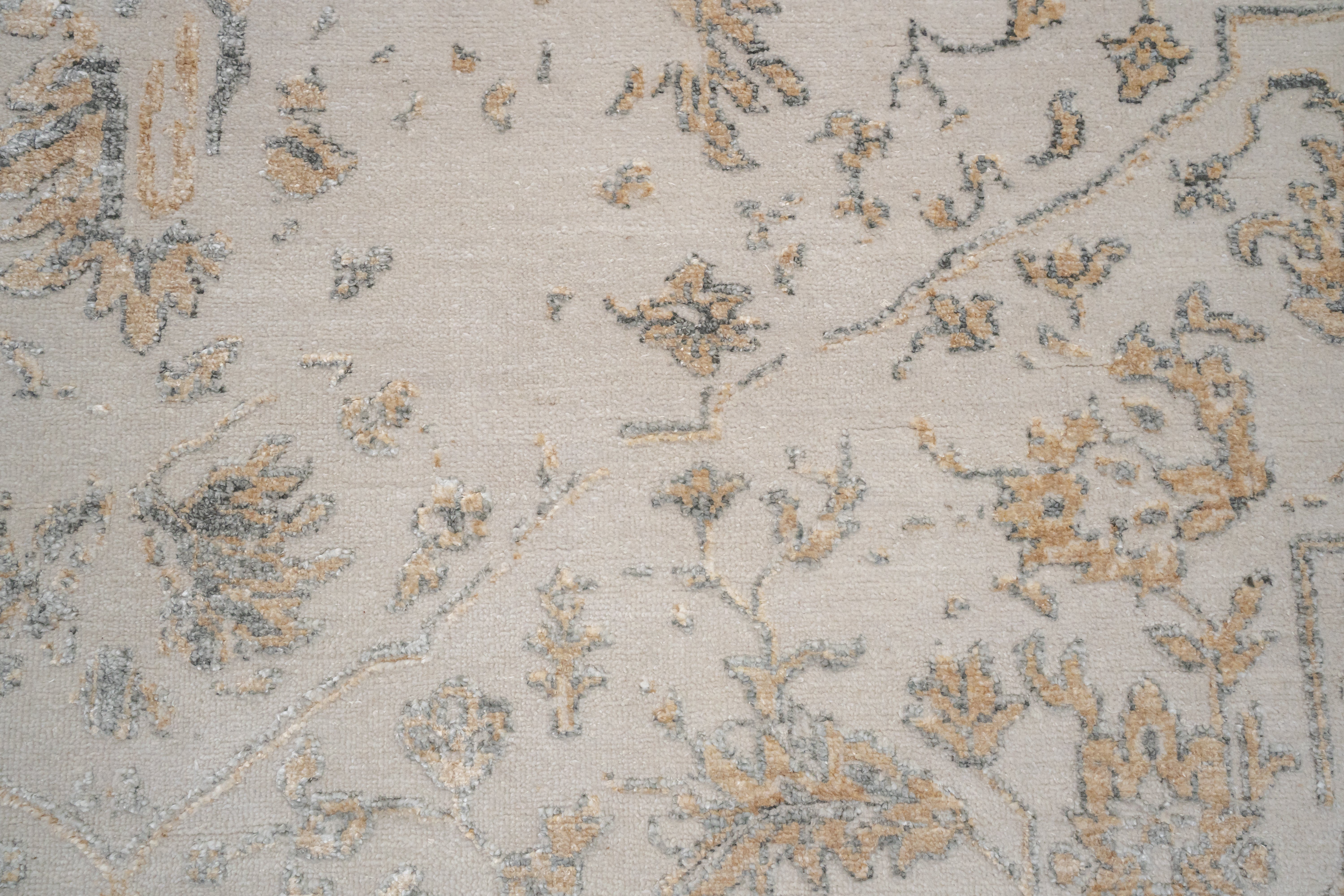 Handknotted Rug  DIA- 979 SERAPI Pearl & Grullo