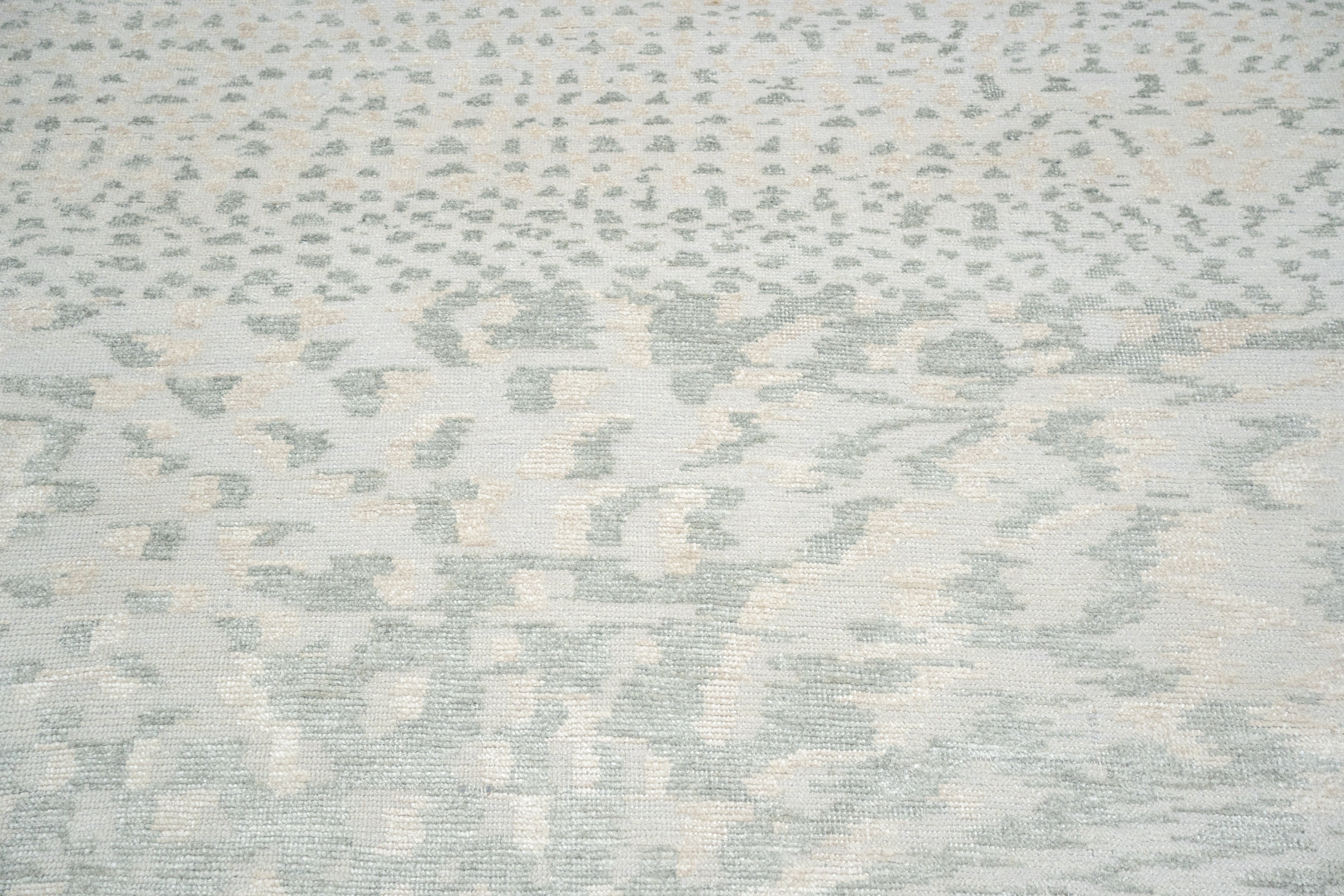 Abstract Design  Handknotted Carpet DIA- 982 GALAXY,  Timberwolf, Silver Foil & American Silver