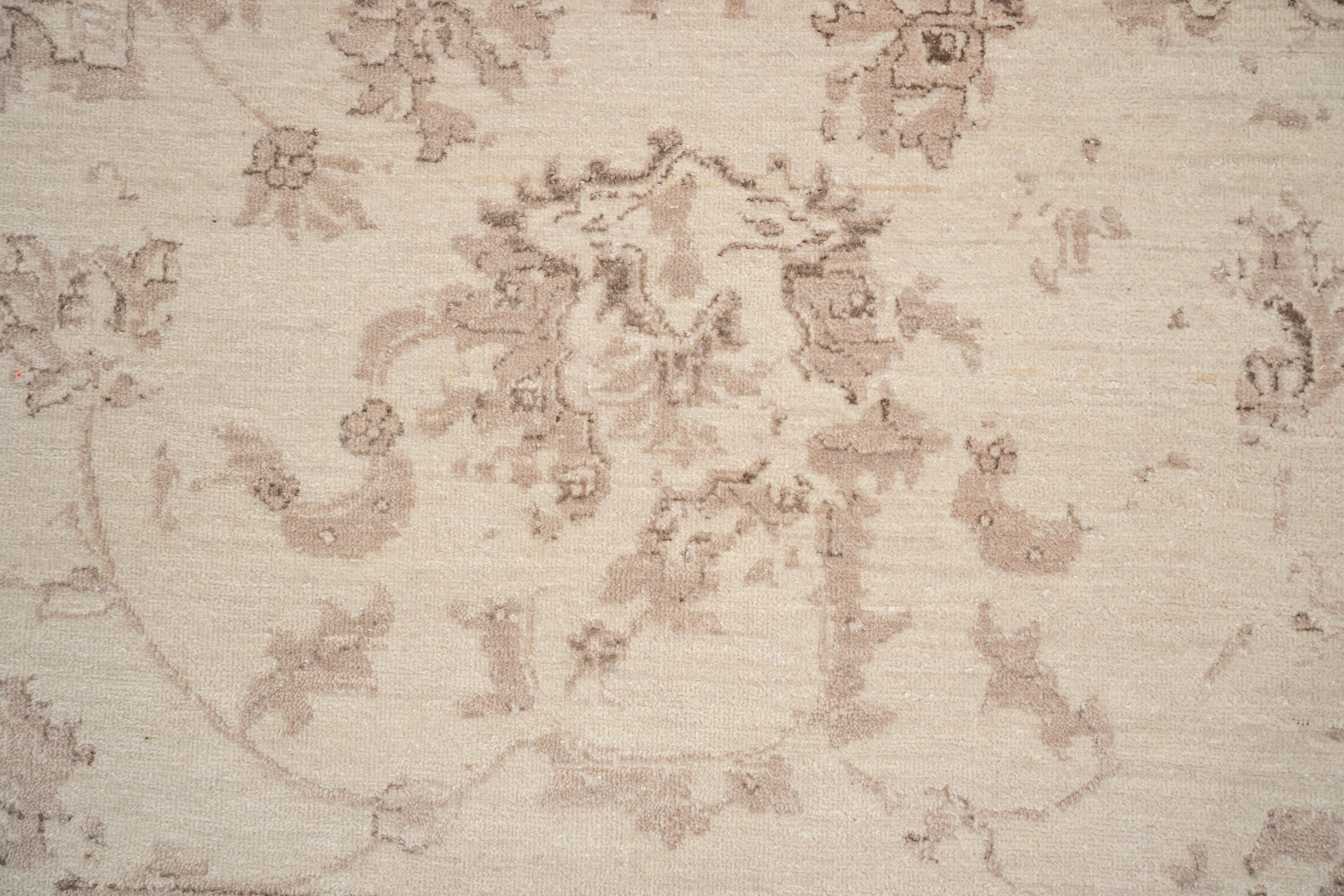 HandKnotted Modern Design Carpet DIA- 986 - 98 JN Ivory, Tuscany & Pastel Brown