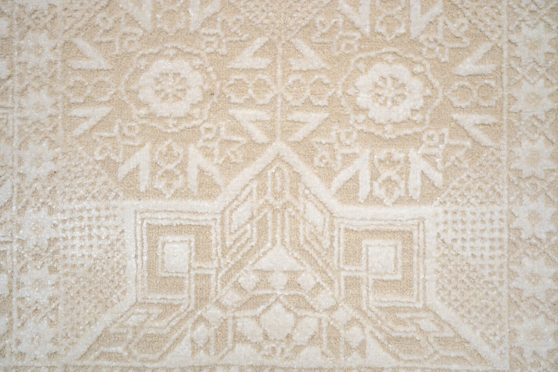 HANDKNOTTED RUG DIA- 987 MAMLUK, Ivory & White