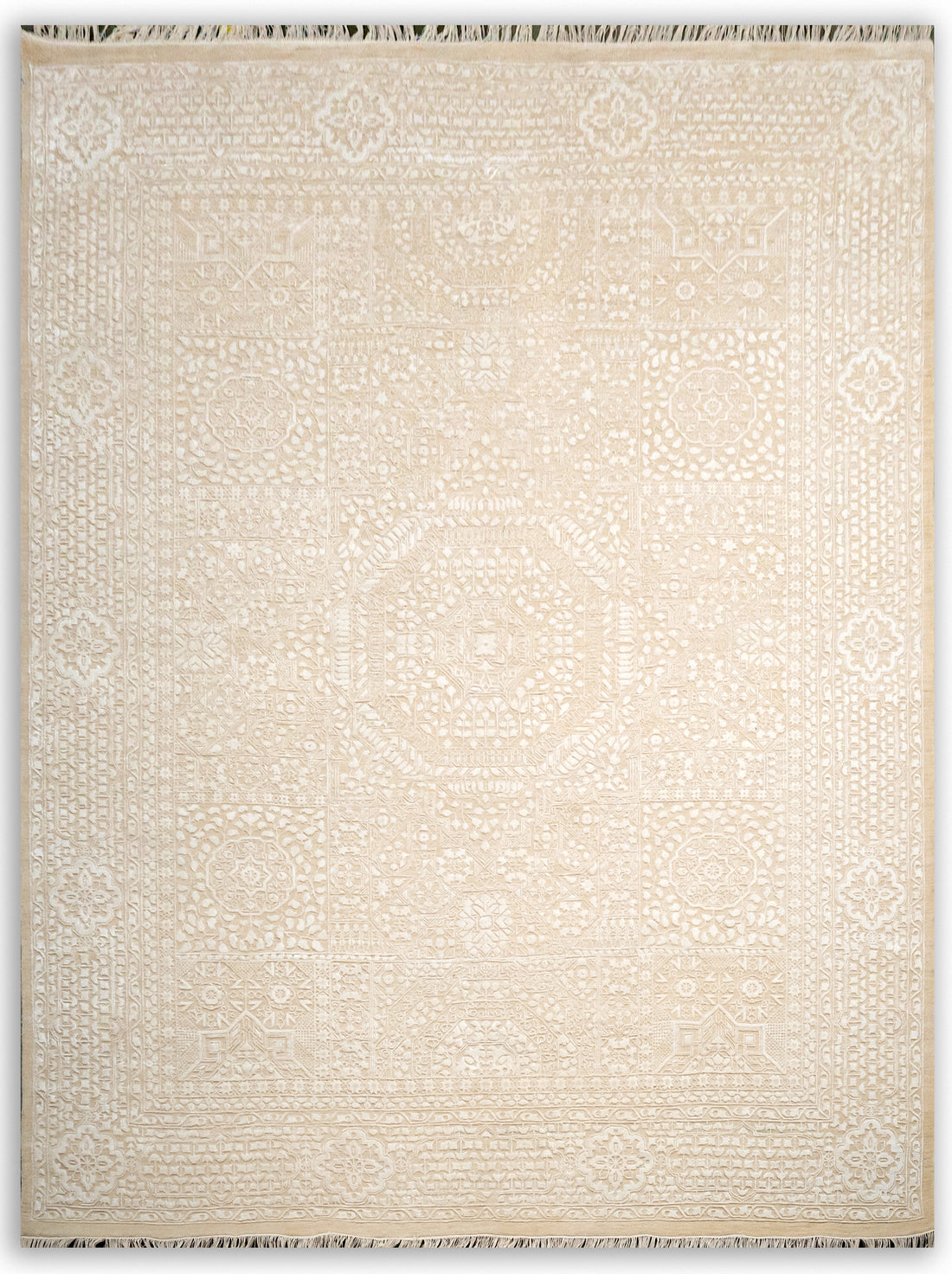 HANDKNOTTED RUG DIA- 987 MAMLUK, Ivory & White