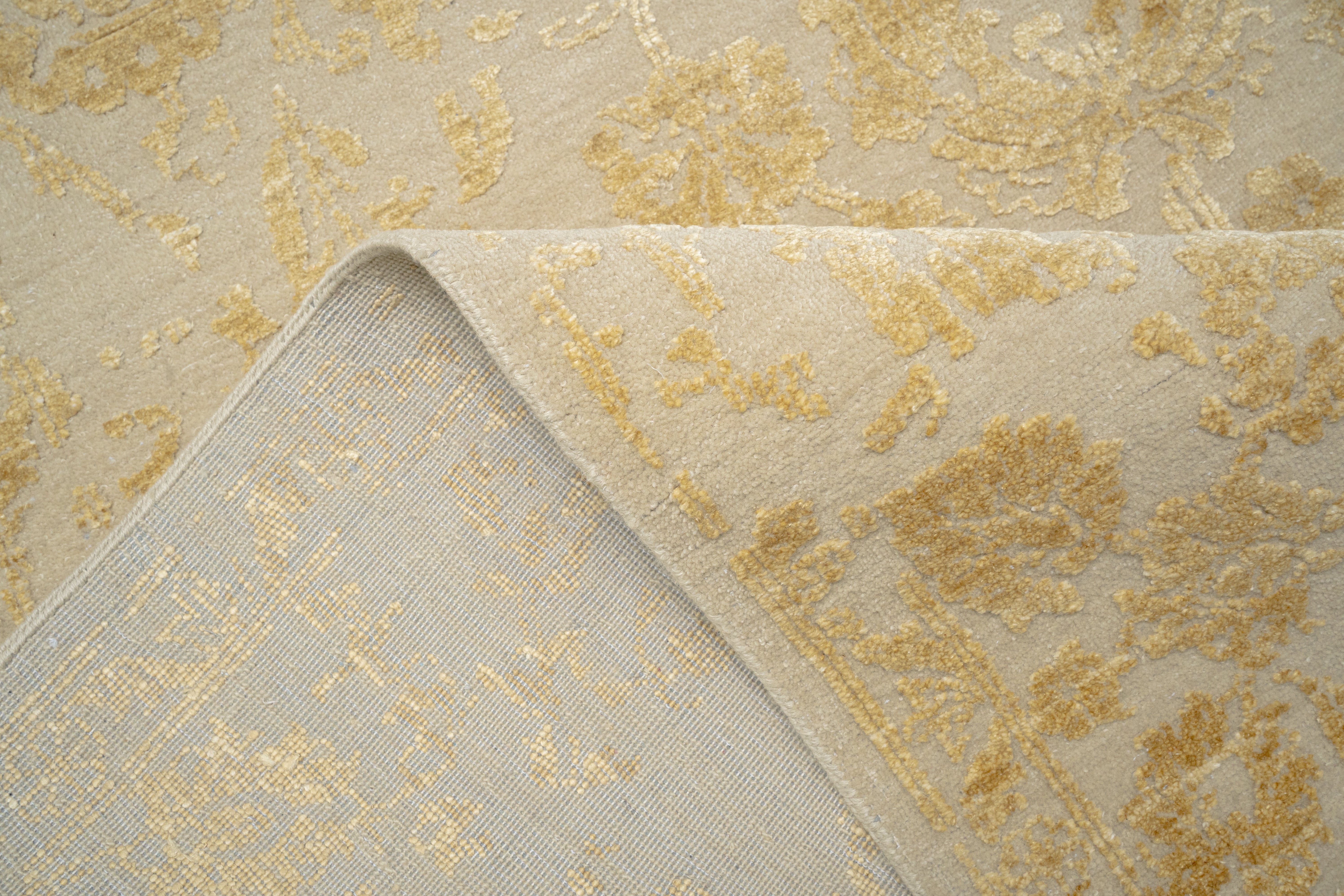 Abstract Design  Handknotted Carpet DIA- 1059