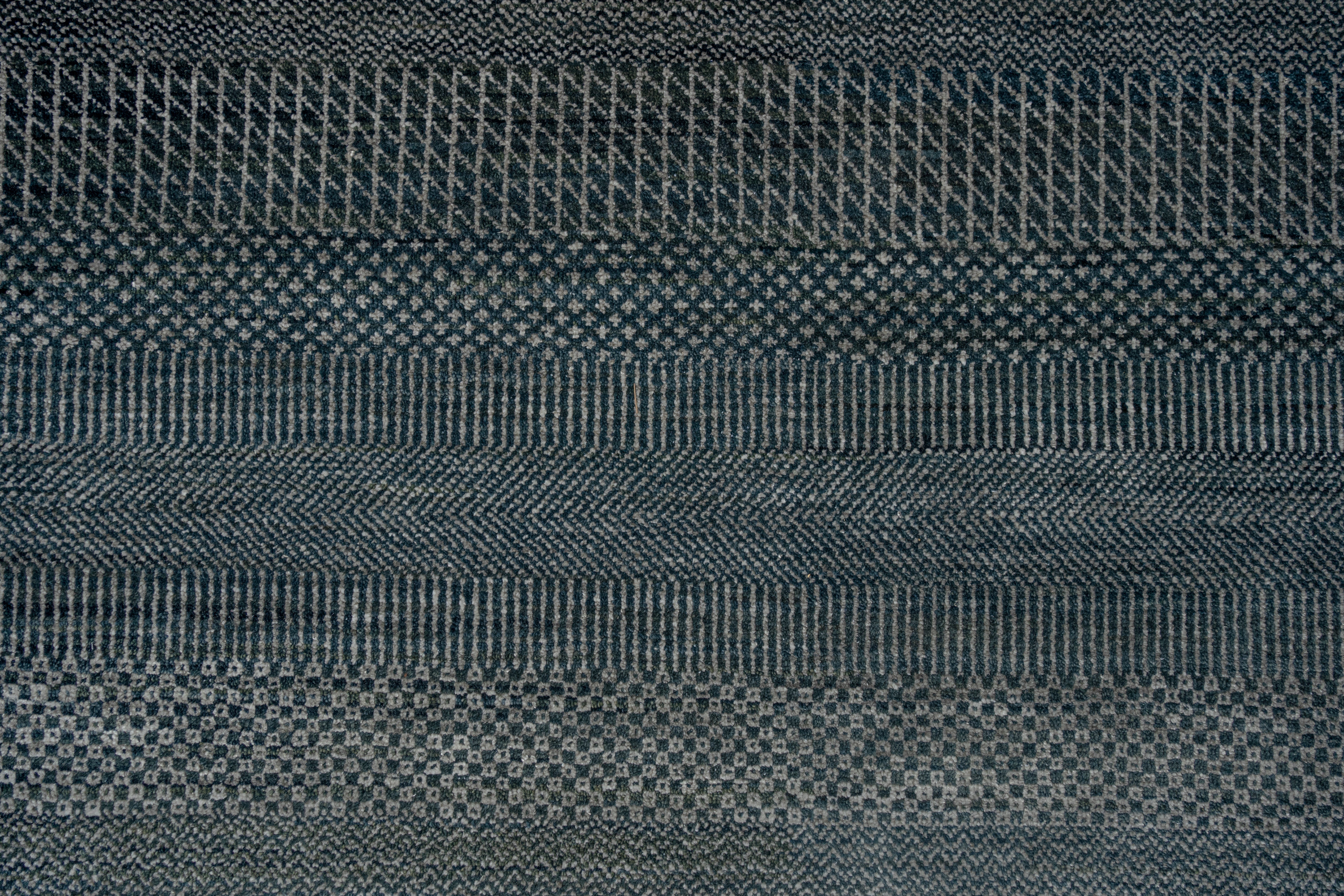 Handknotted Carpet DIA- 1392 MCN