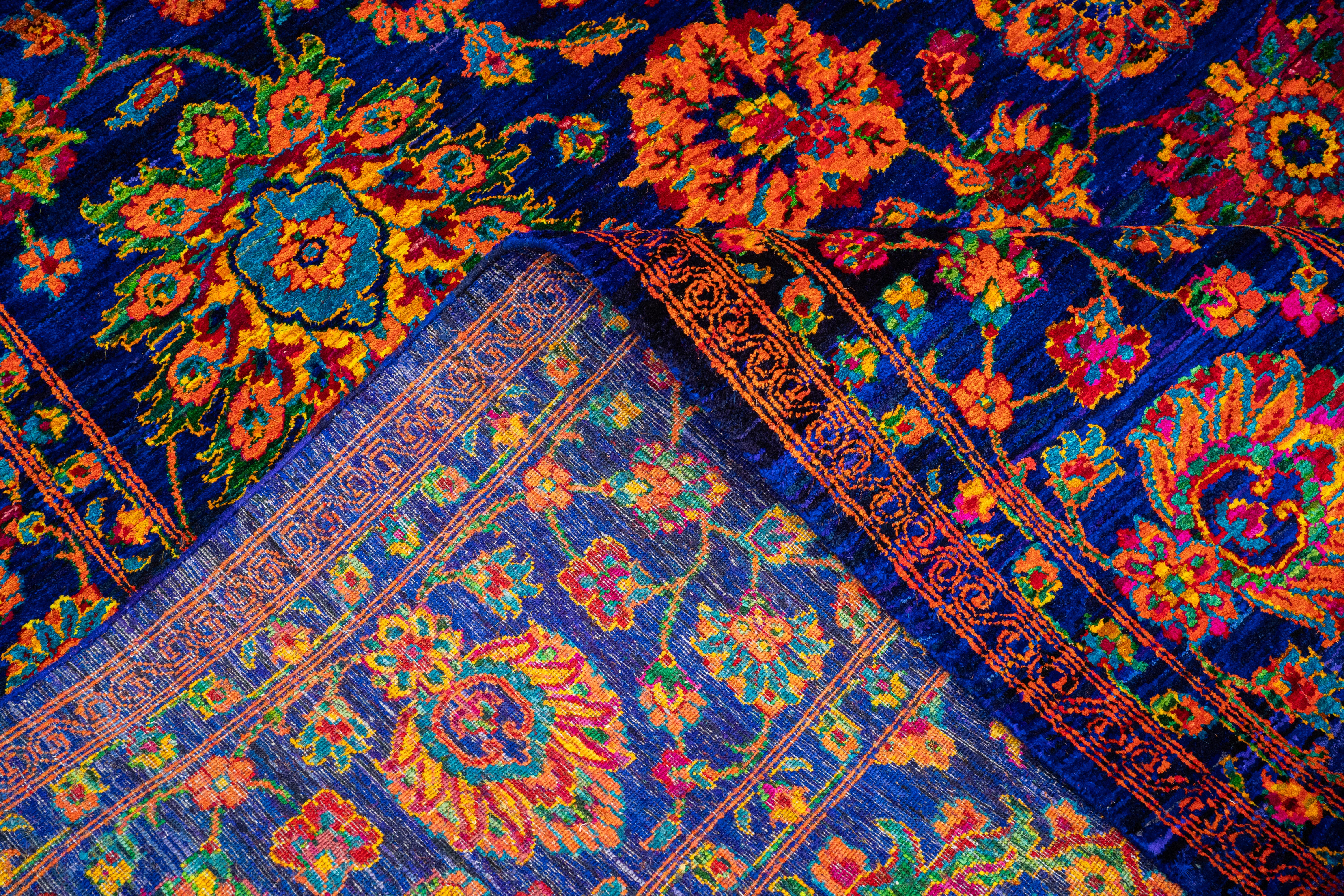 Handknotted Carpet, DIA: 1548 NEEL TAJ, MULTI Color