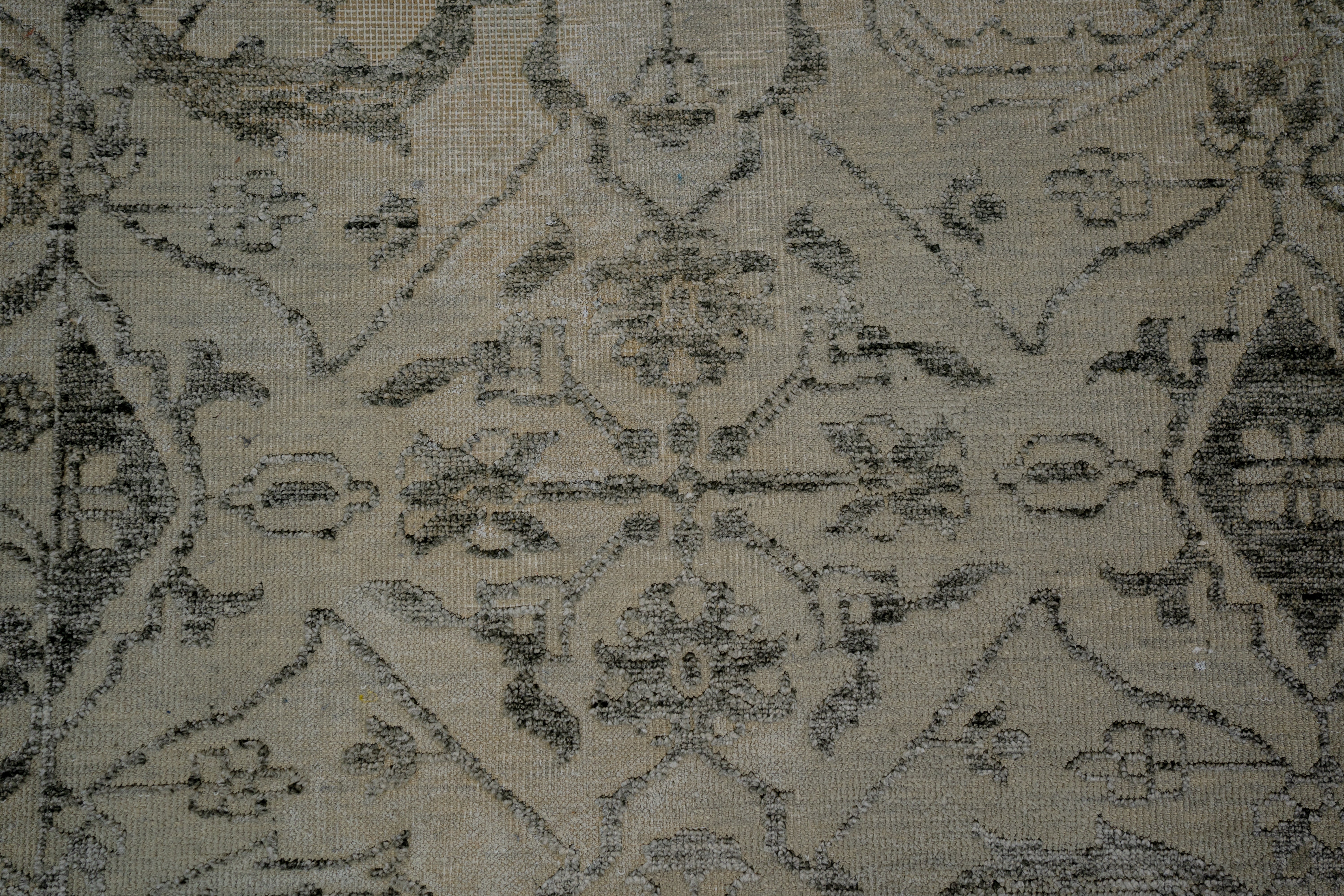 Handknotted Modern Carpet DIA- 106