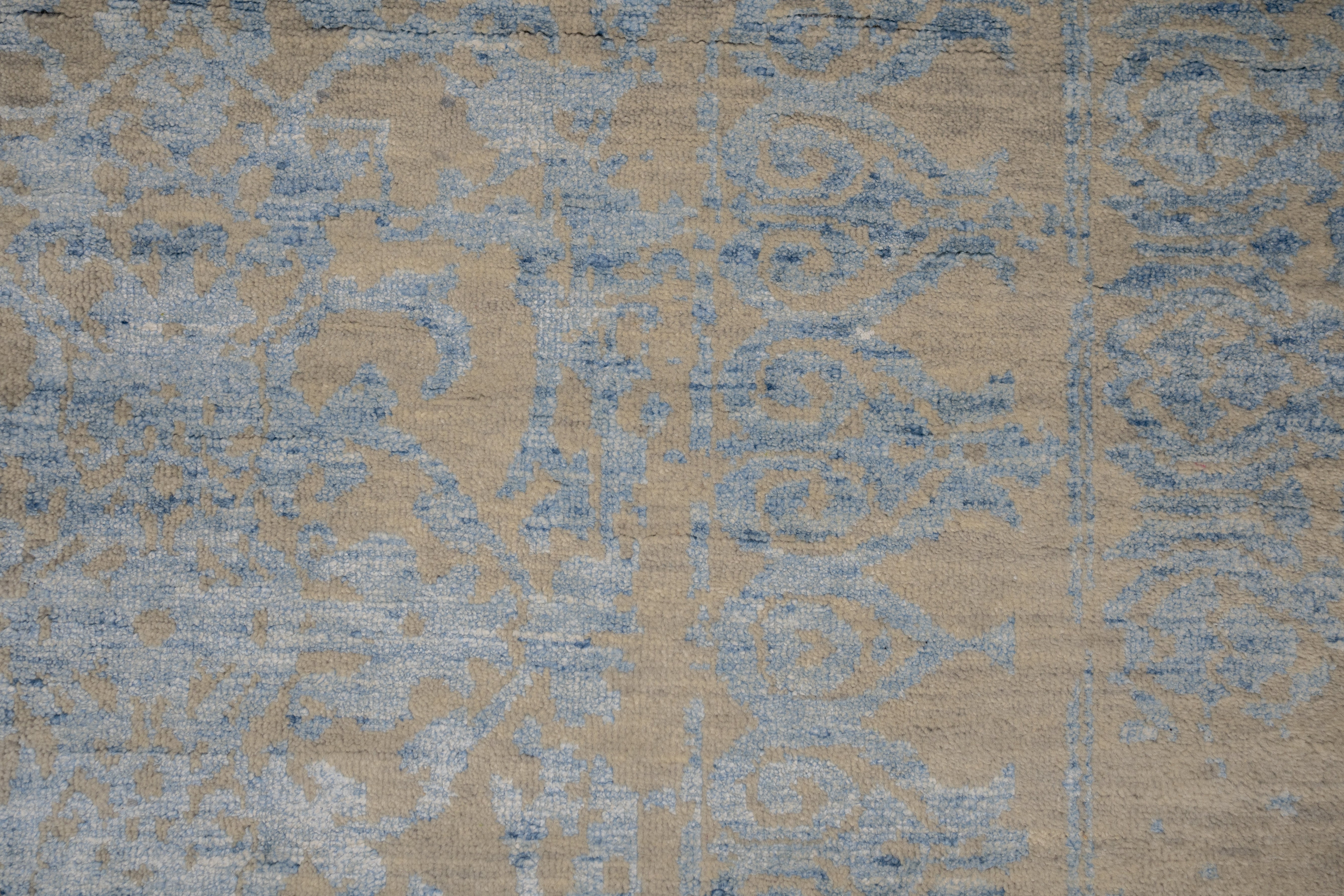 Handknotted Modern Carpet DIA- 1943