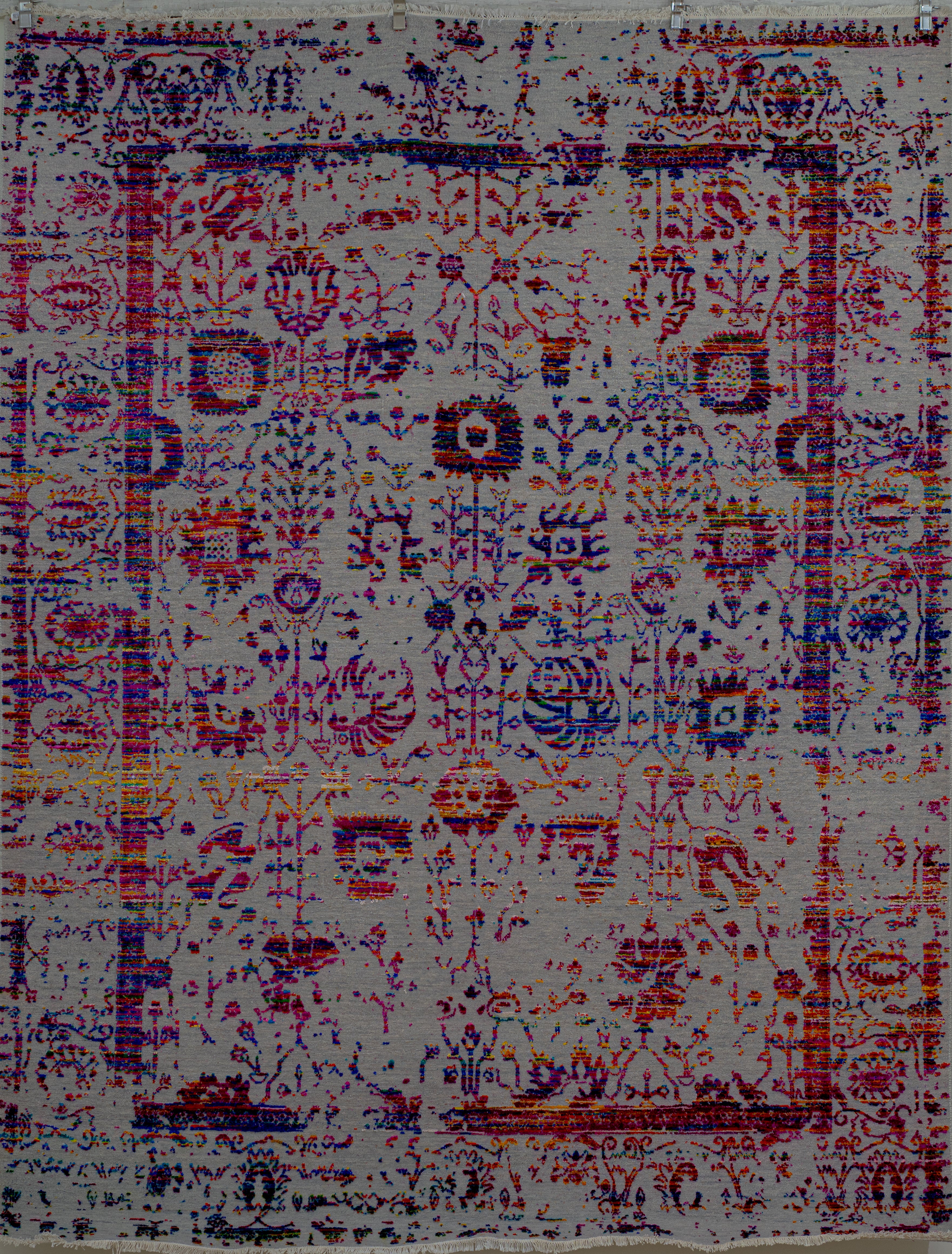 Handknotted Modern Carpet DIA- 3386 VASE 3