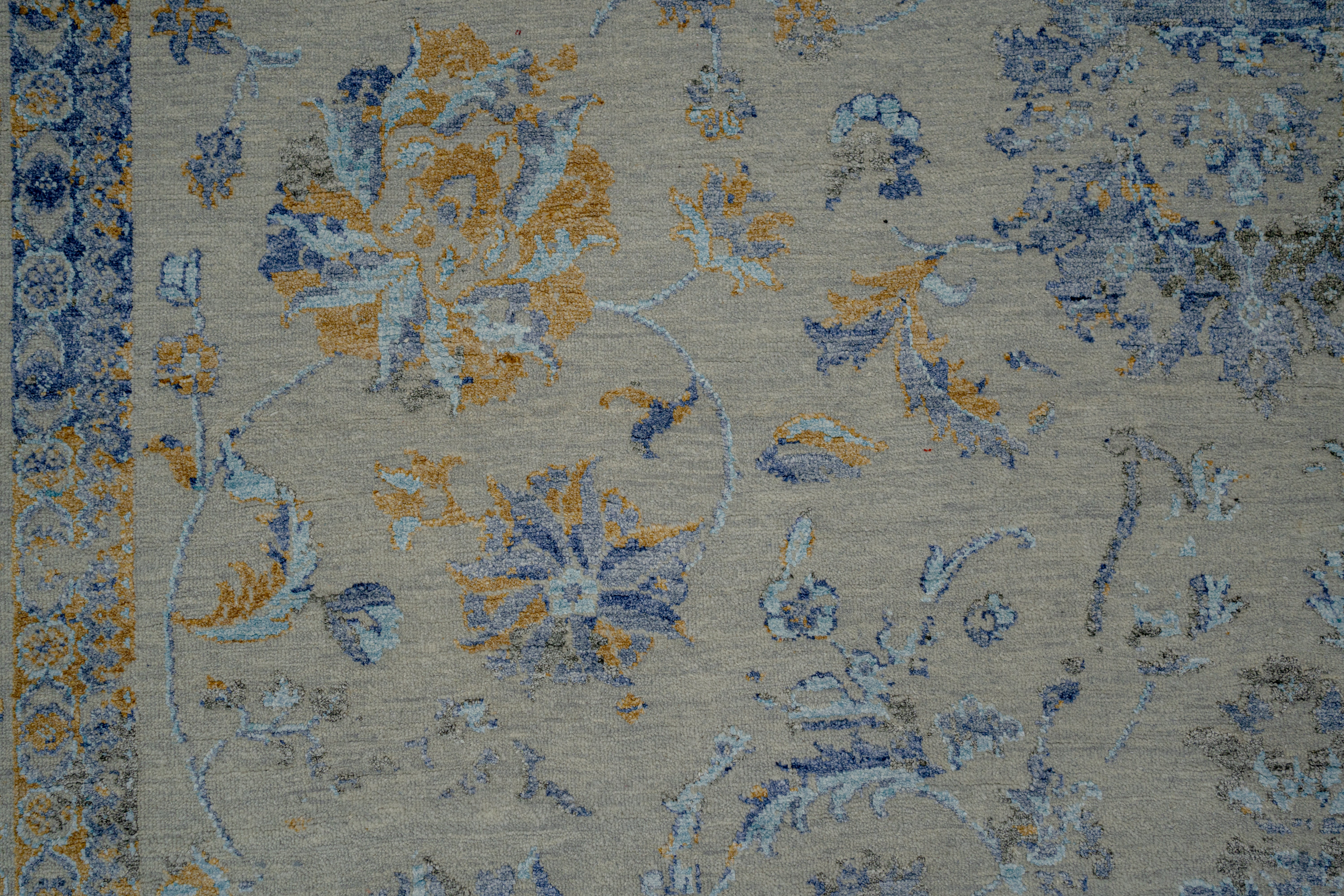 Handknotted Modern Carpet DIA- 3967 VASE 3