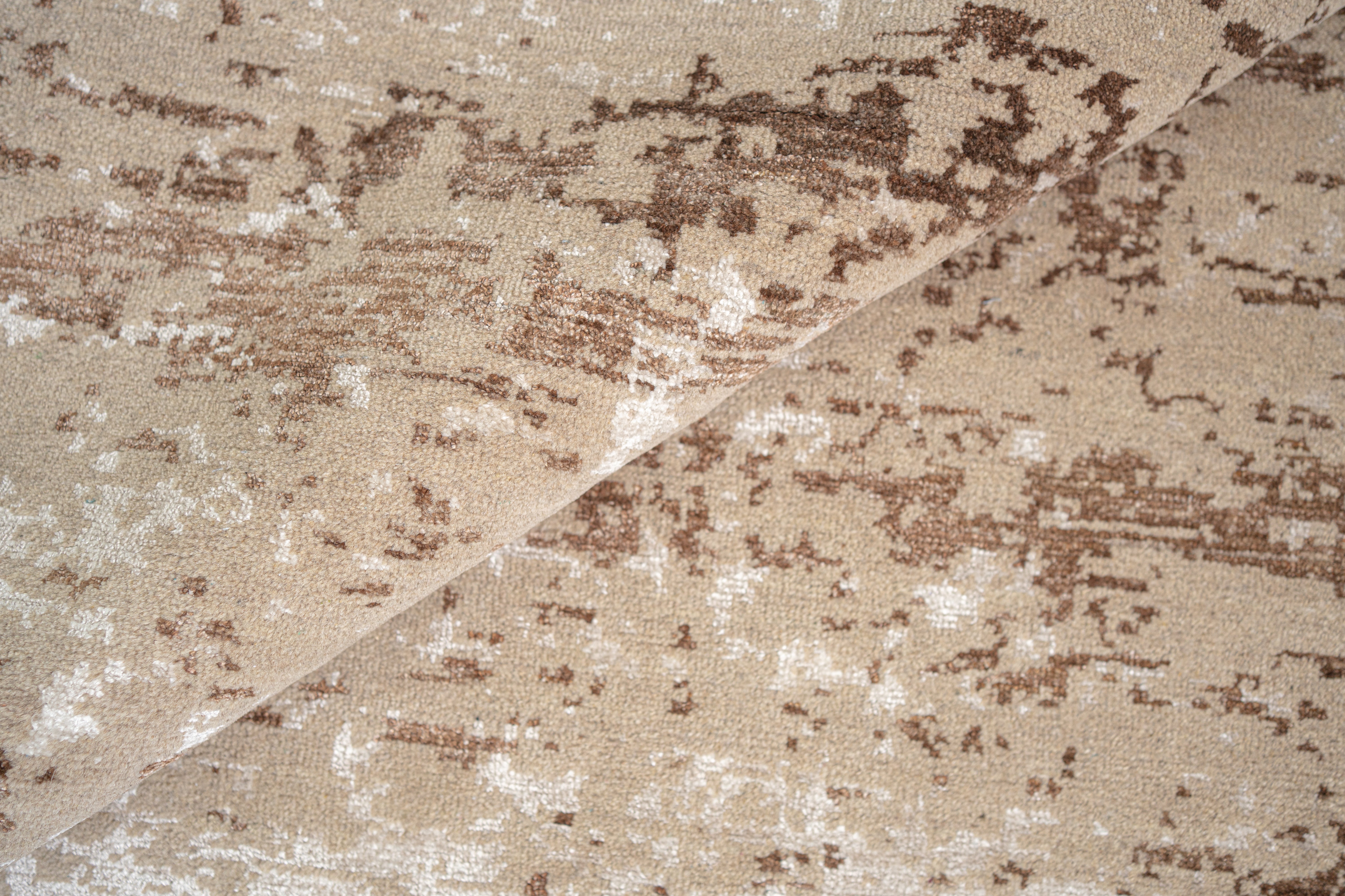 Abstract Design Handknotted Carpet DIA- 1459