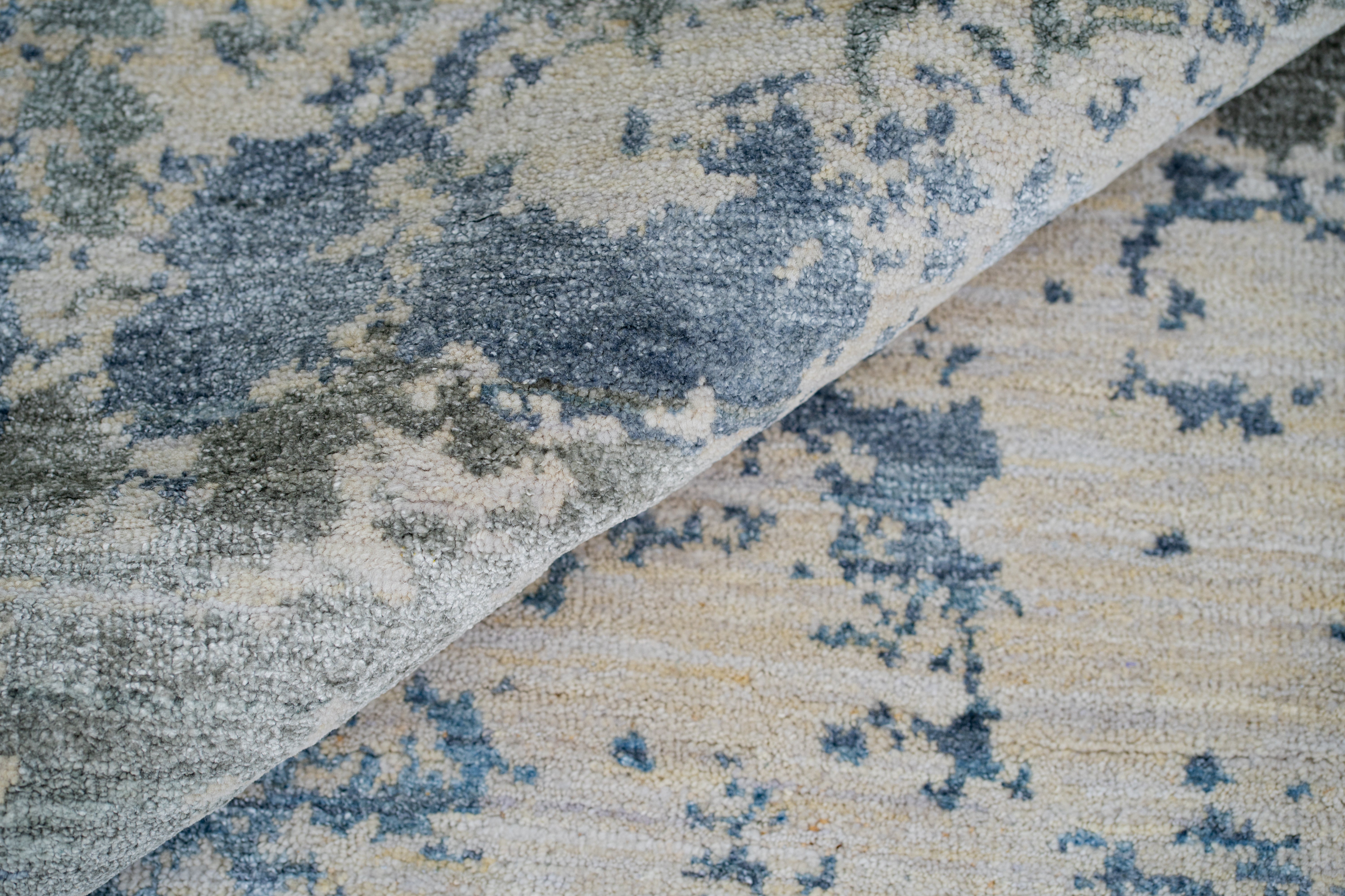 Abstract Design Handknotted Carpet DIA- 1476