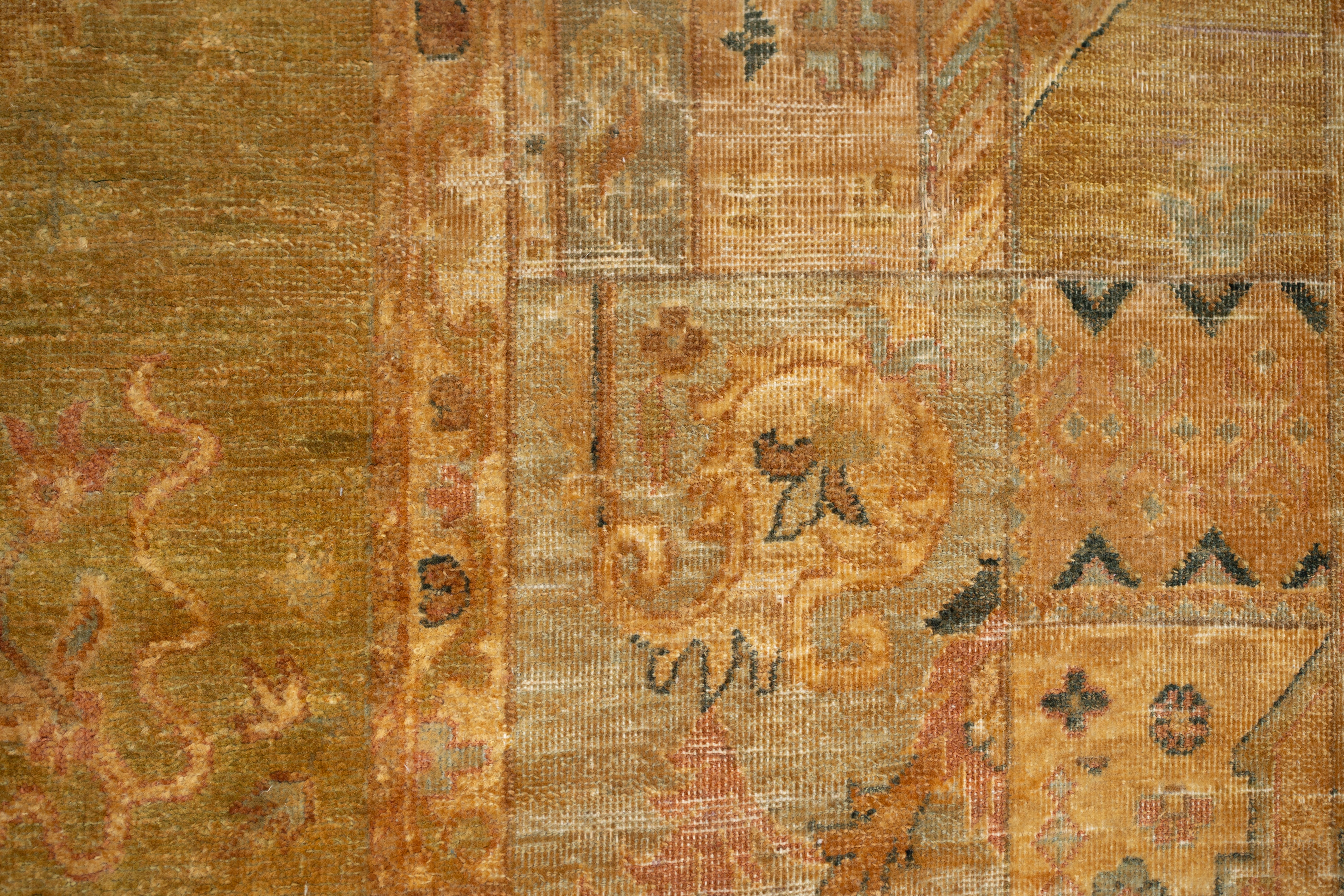 Handknotted Modern Carpet DIA- 4047 PATCH