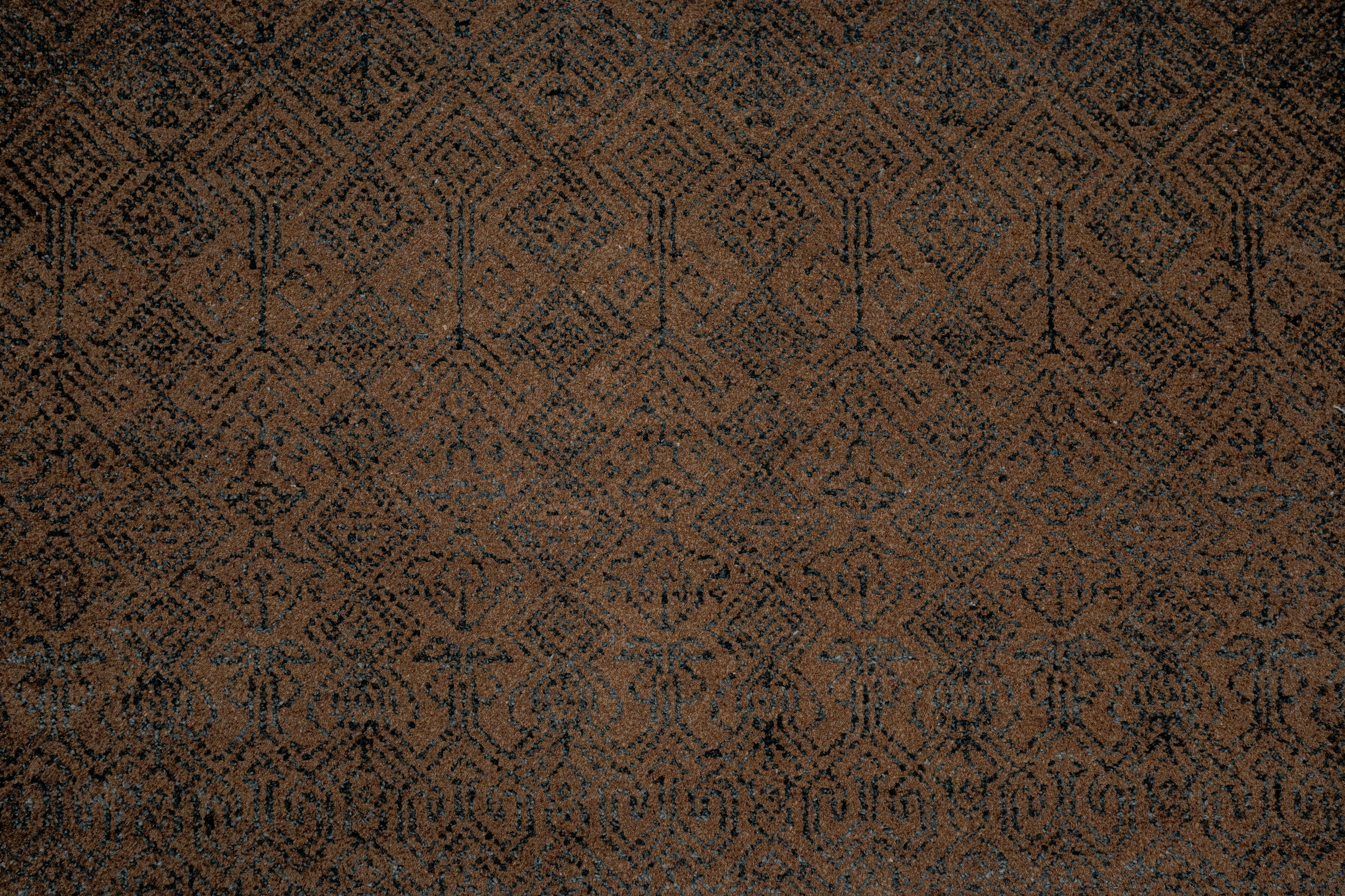 Handknotted Carpet DIA- 1588
