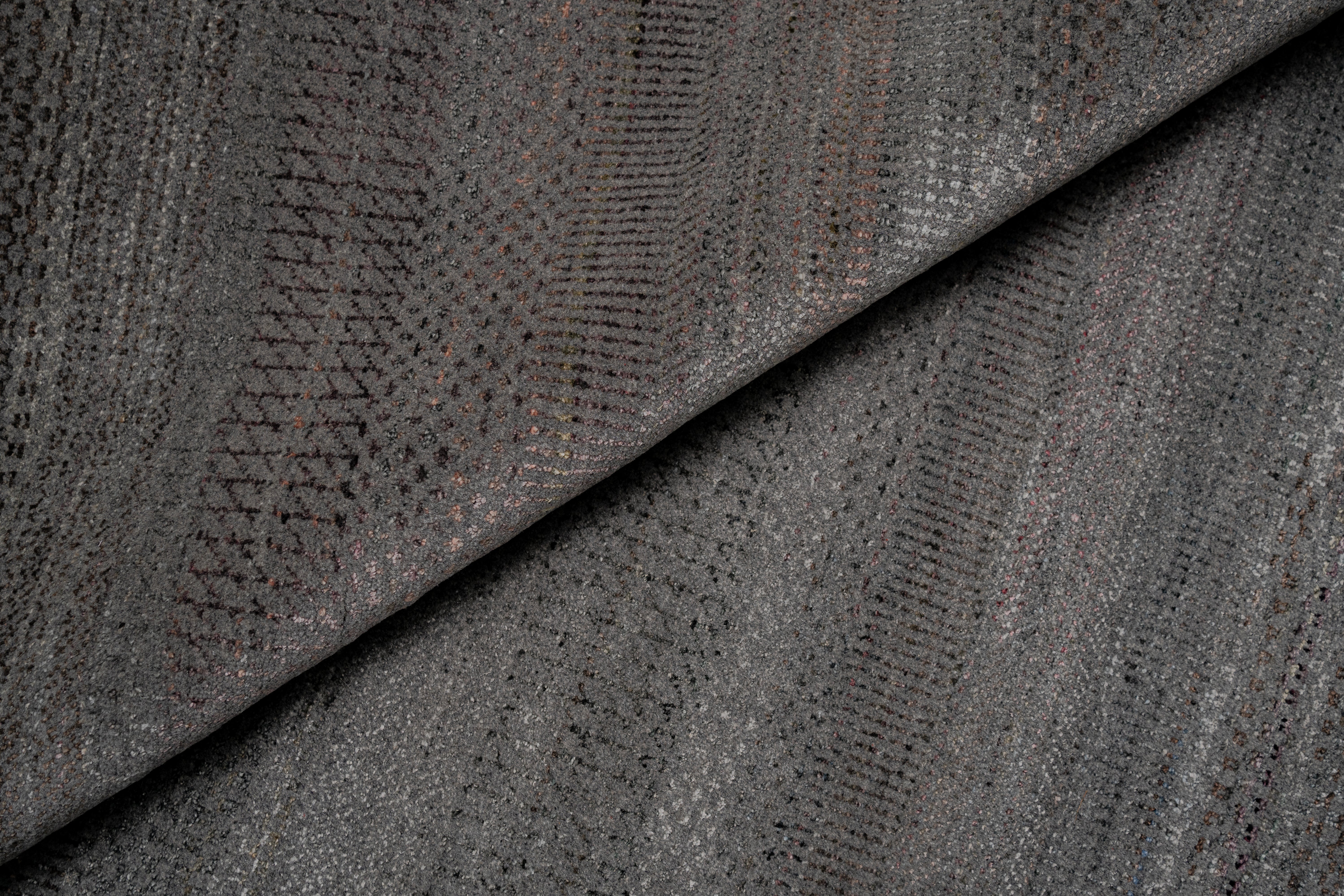 Handknotted Carpet DIA- 612 MCN