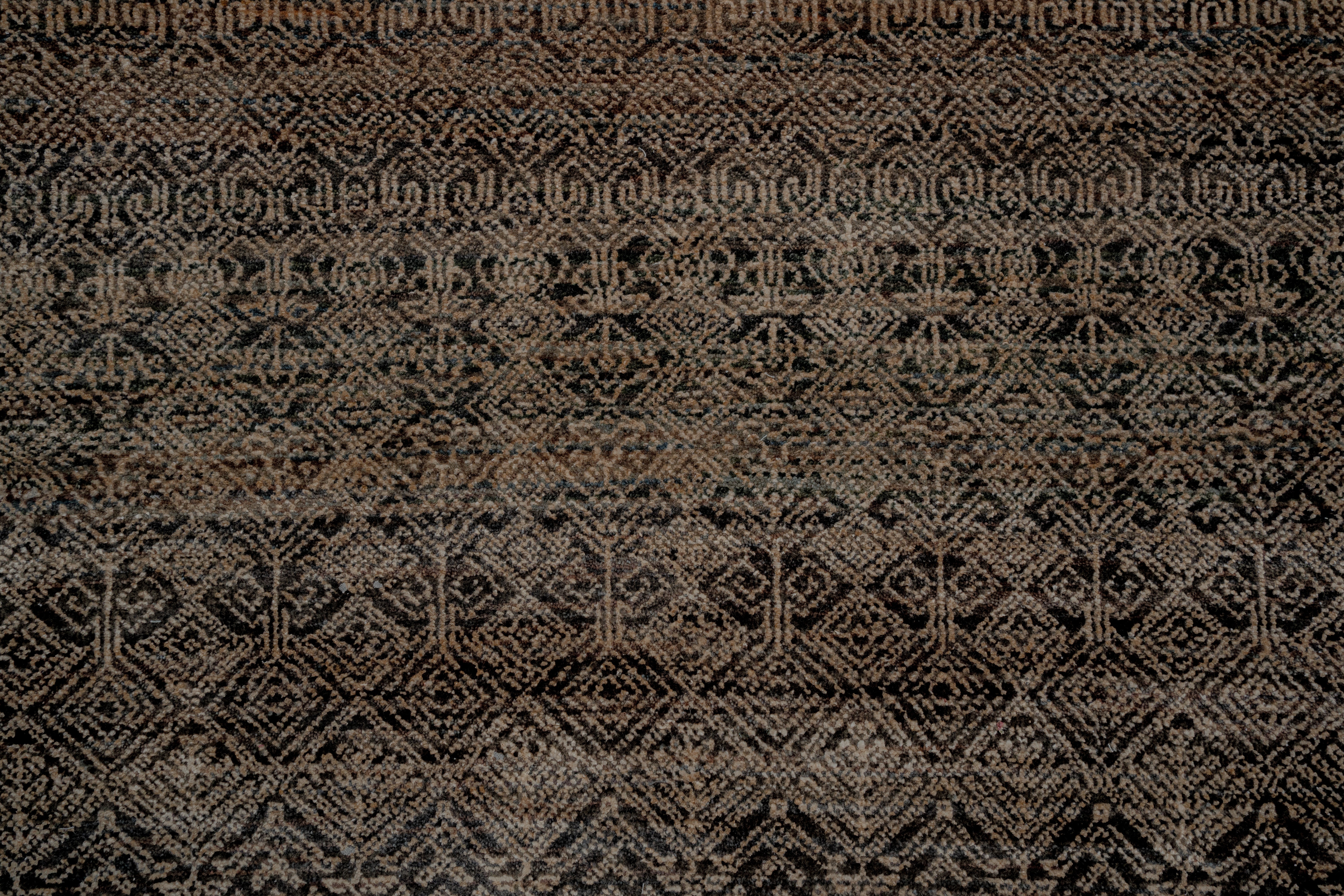 Handknotted Carpet DIA- 1571