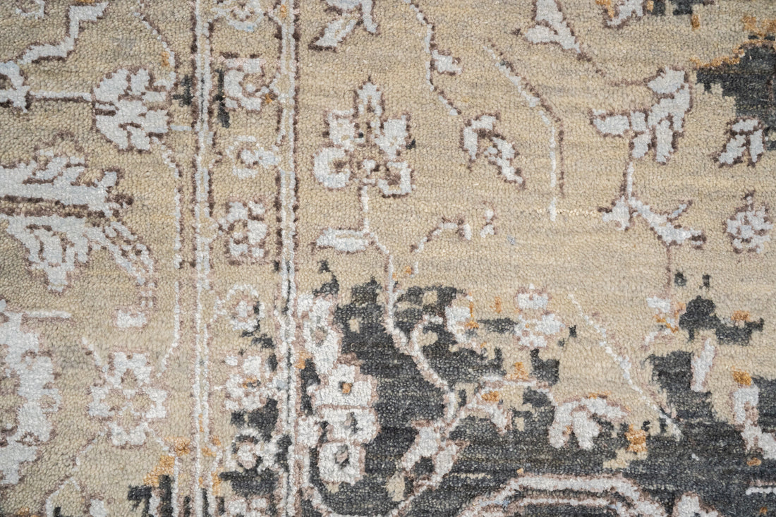 Handknotted Carpet DIA: 023 SERAPI, Dark Vanilla, Dim Gray & Deer